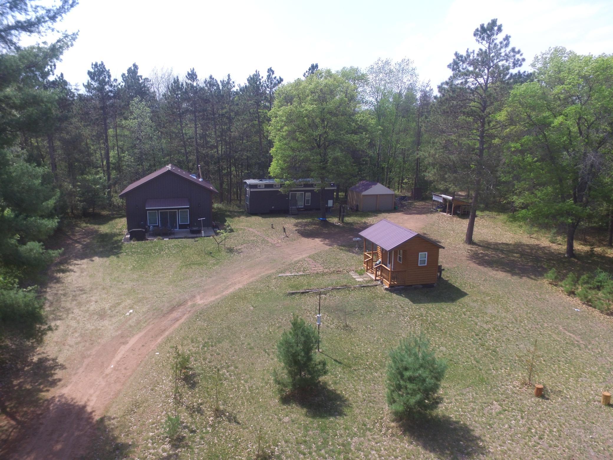 main property photo 32