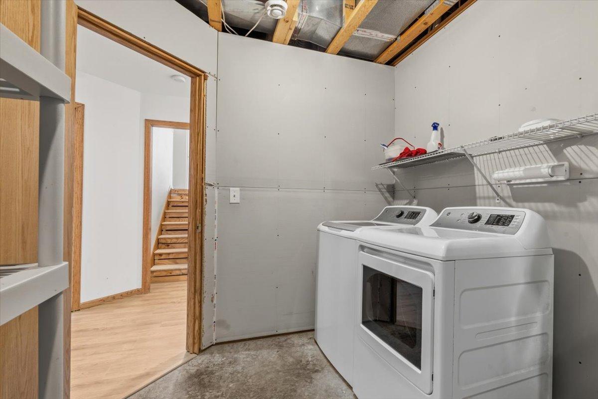main property photo 82