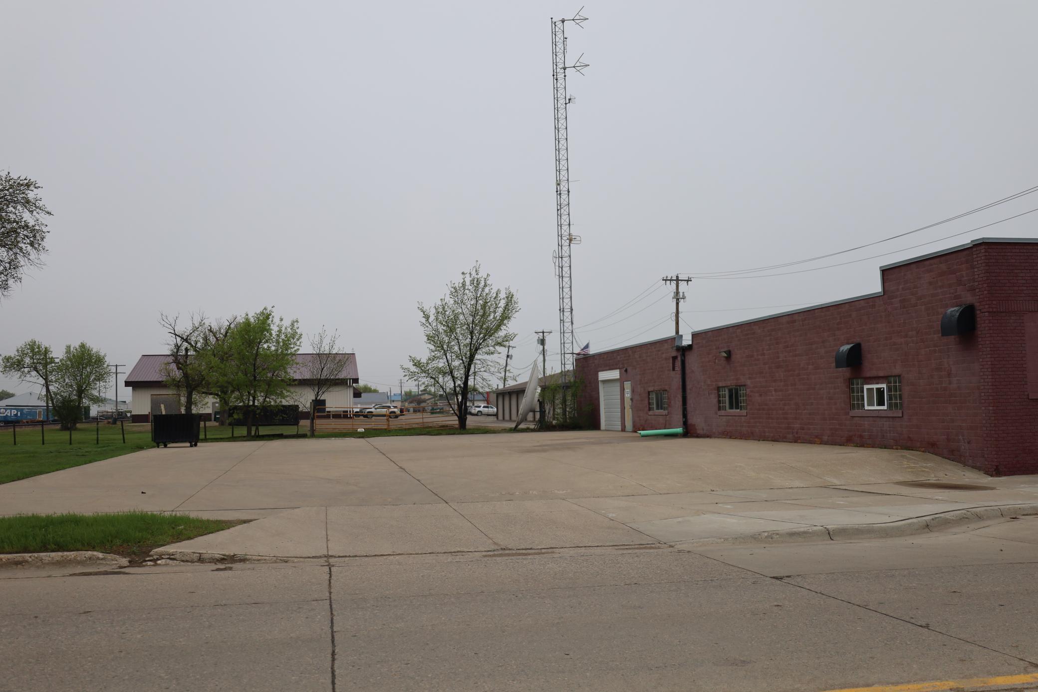 main property photo 23
