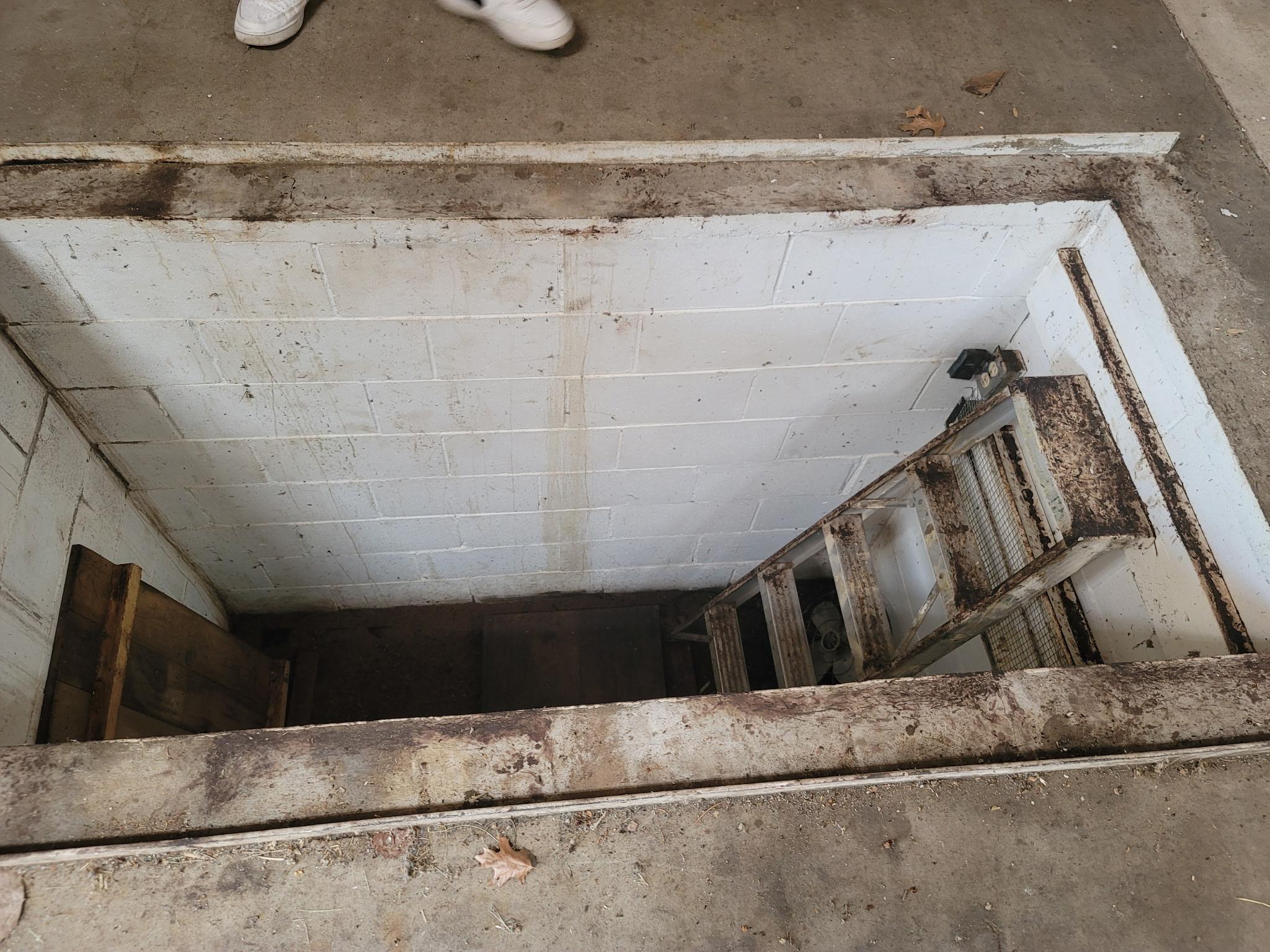 main property photo 7
