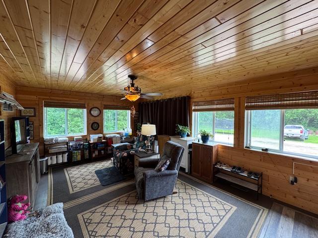 main property photo 35