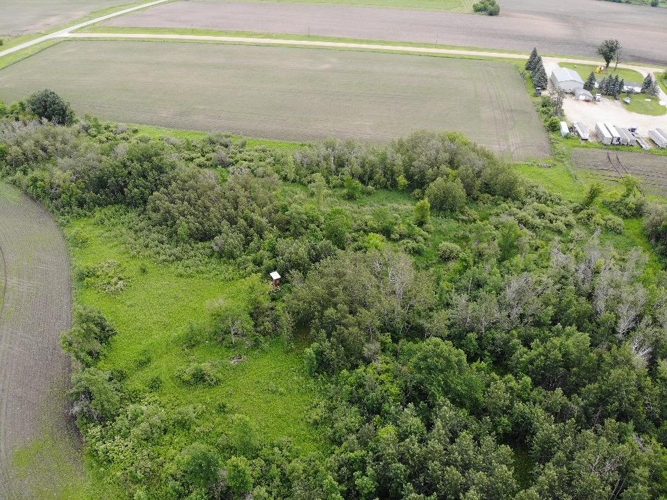main property photo 74