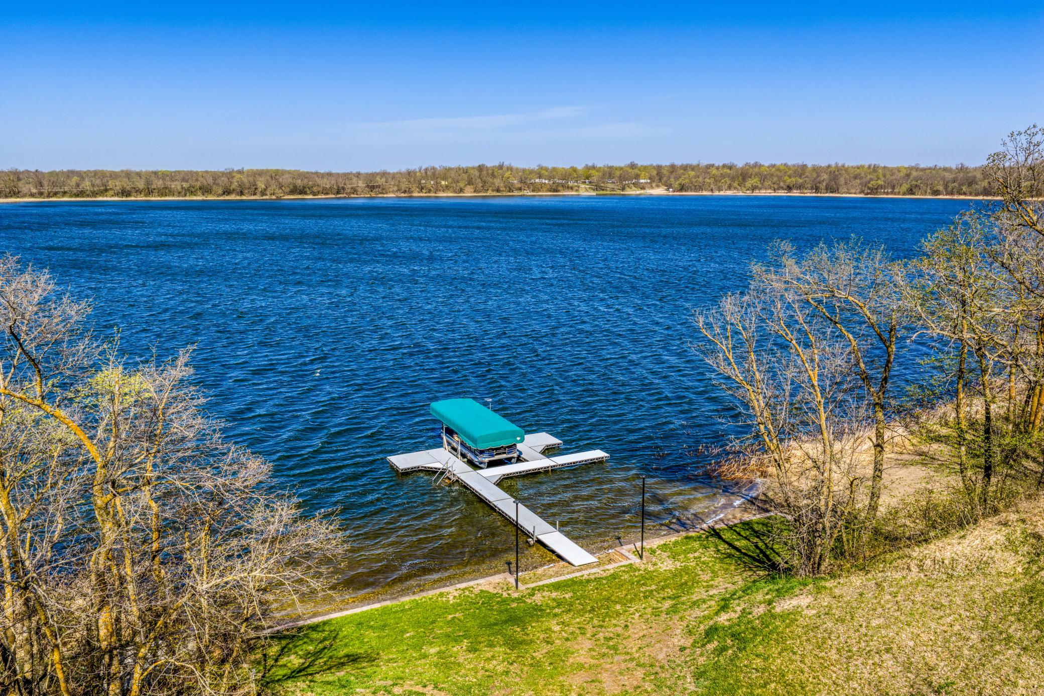 main property photo 50
