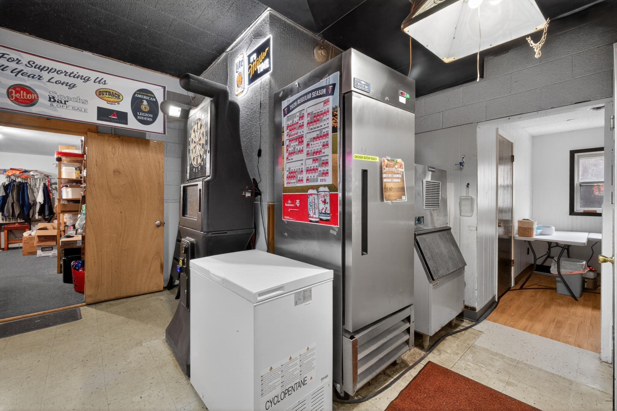 main property photo 19