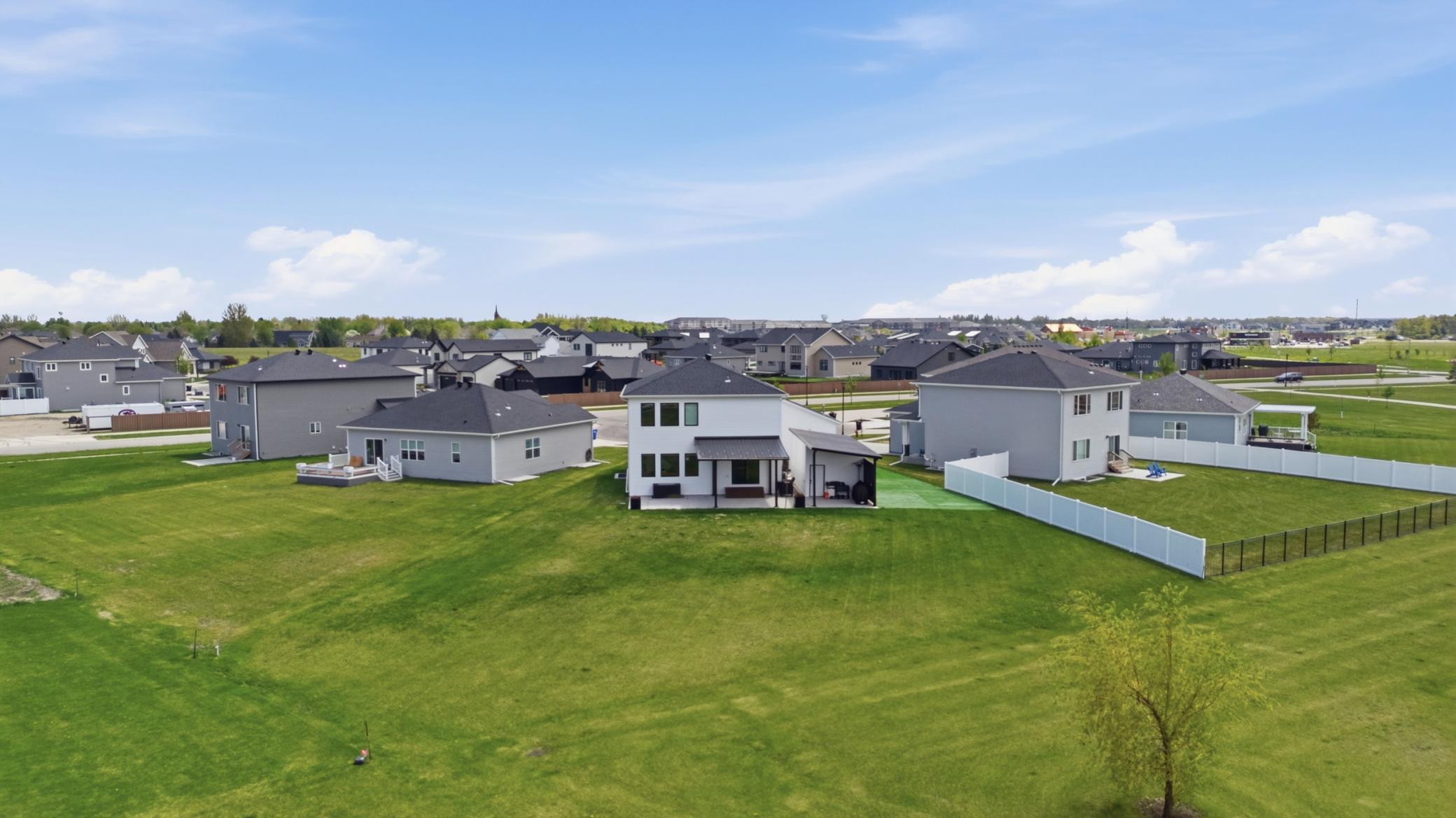 main property photo 47