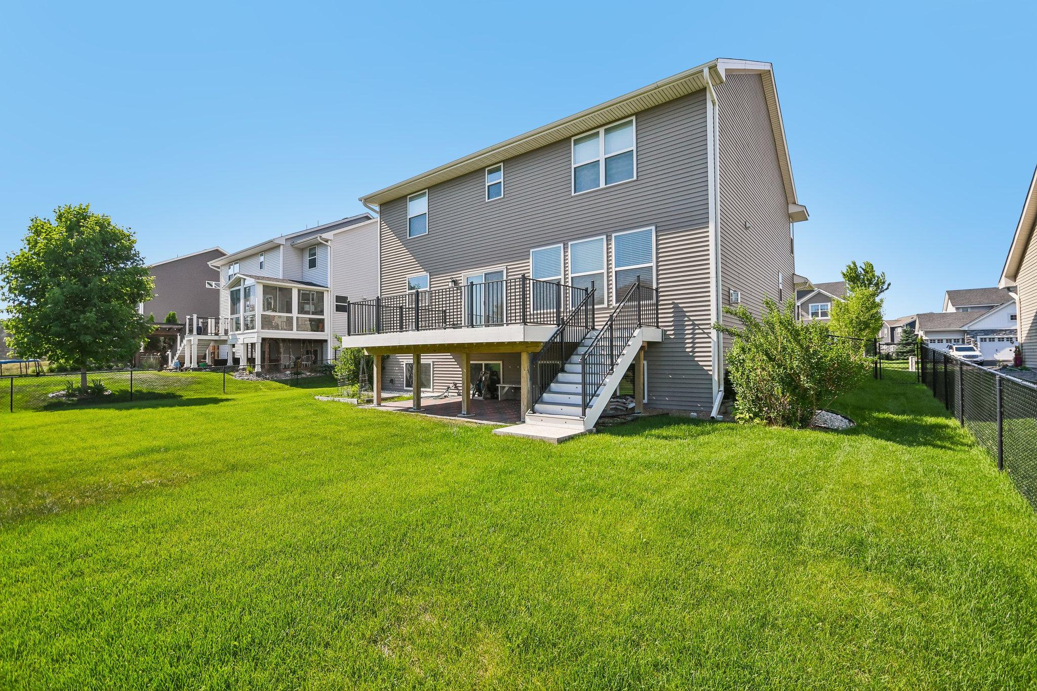 main property photo 59