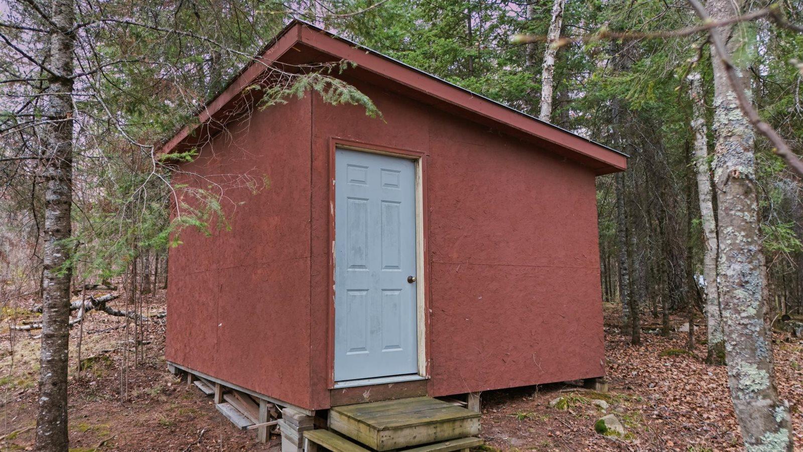 main property photo 59