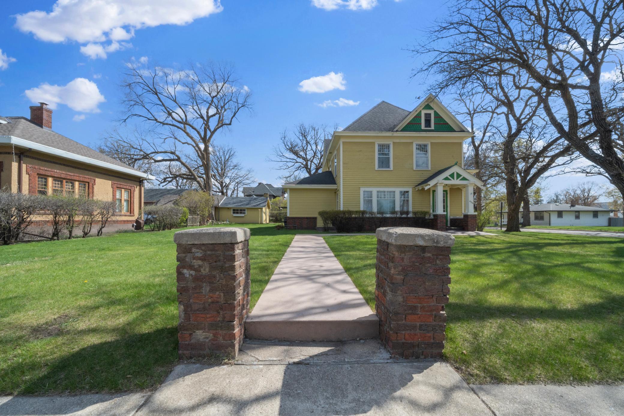 main property photo 1