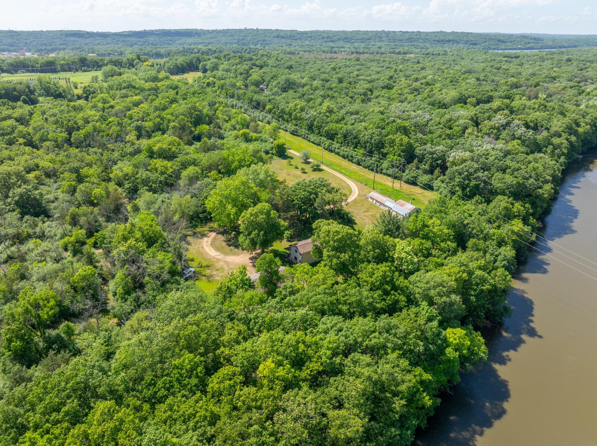 main property photo 47