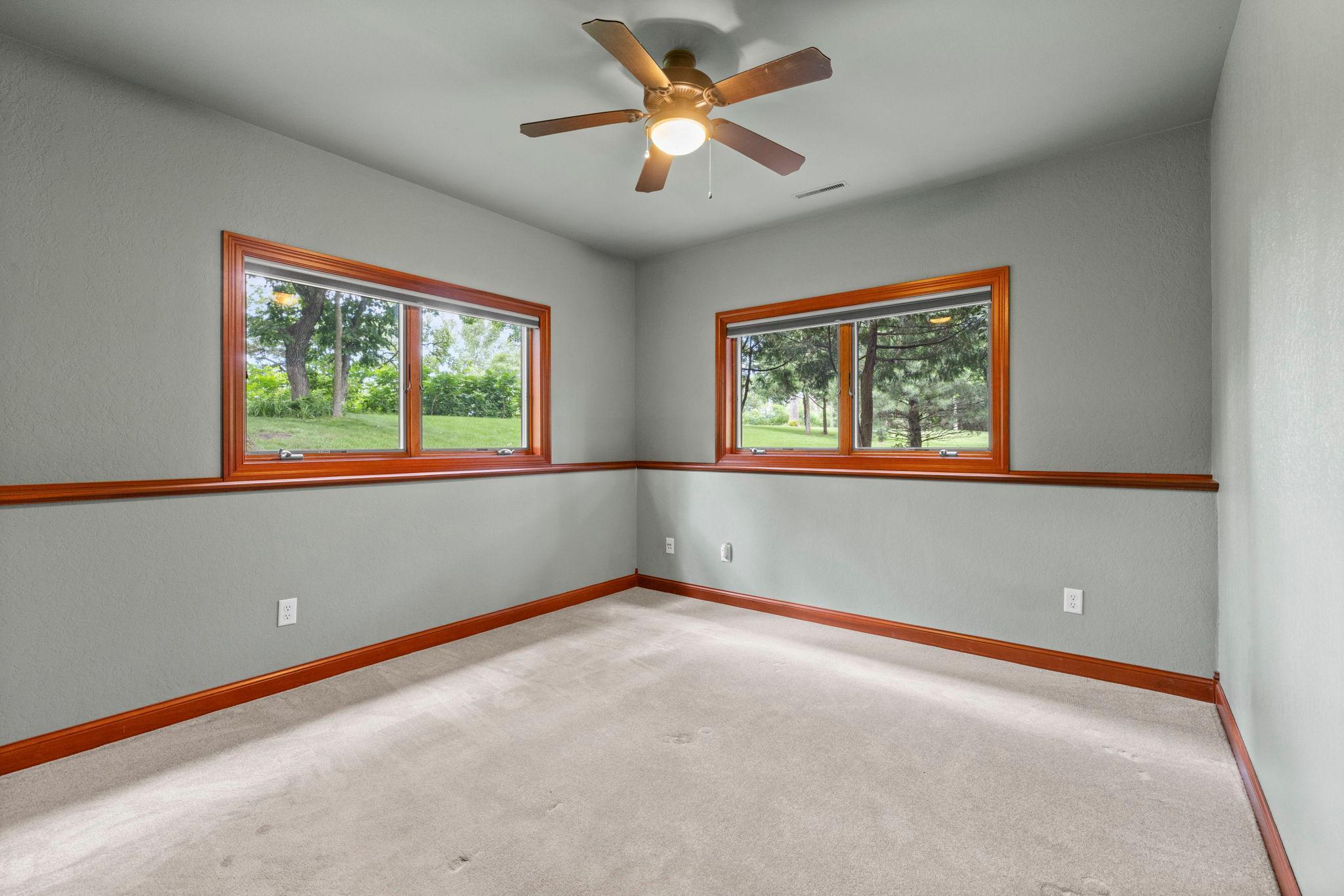 main property photo 90