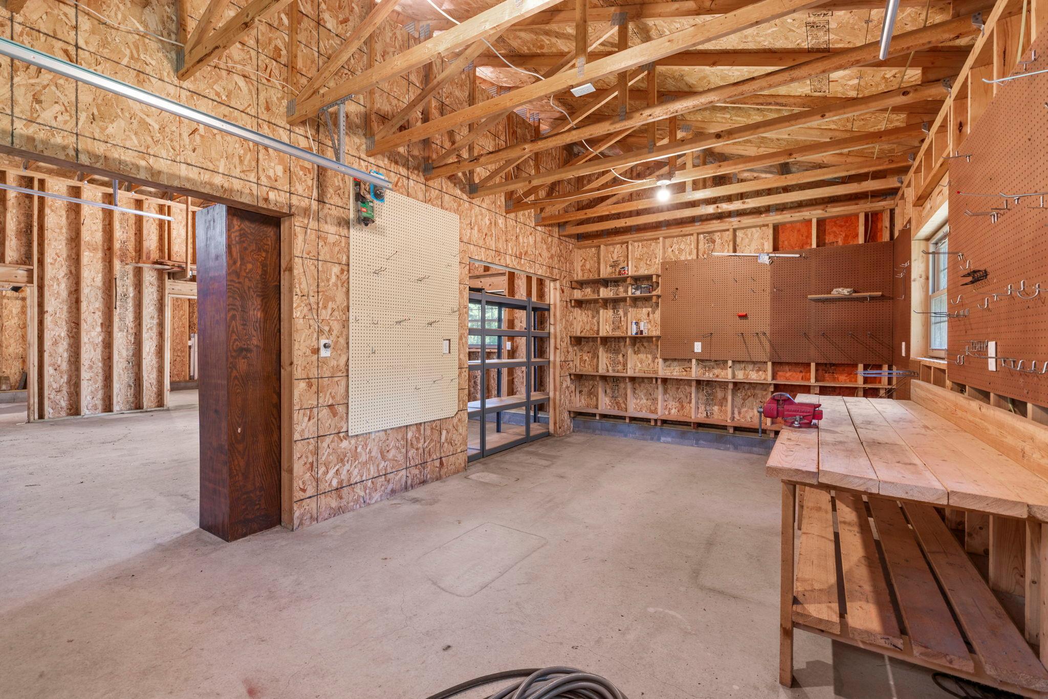 main property photo 99