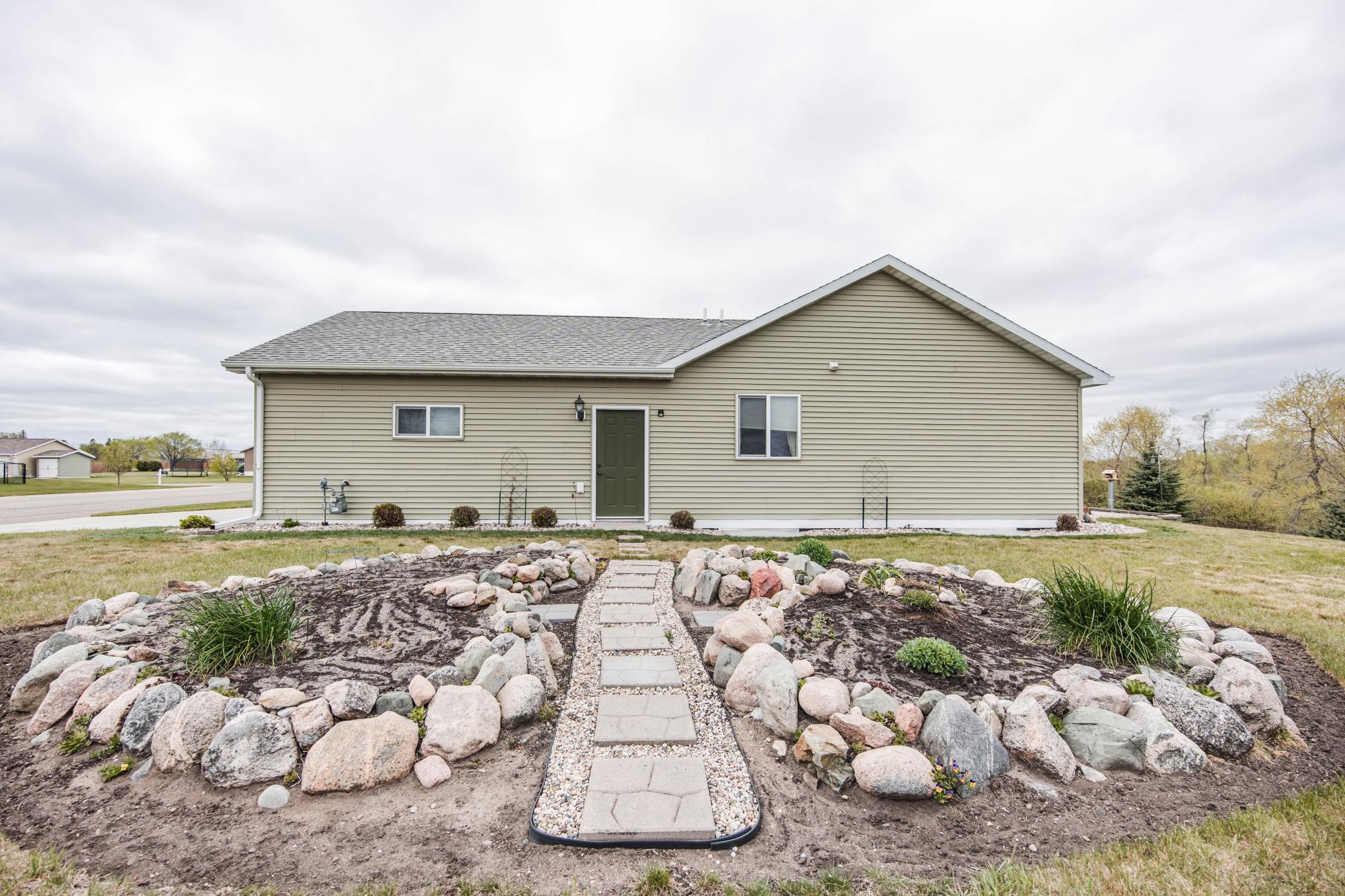 main property photo 49
