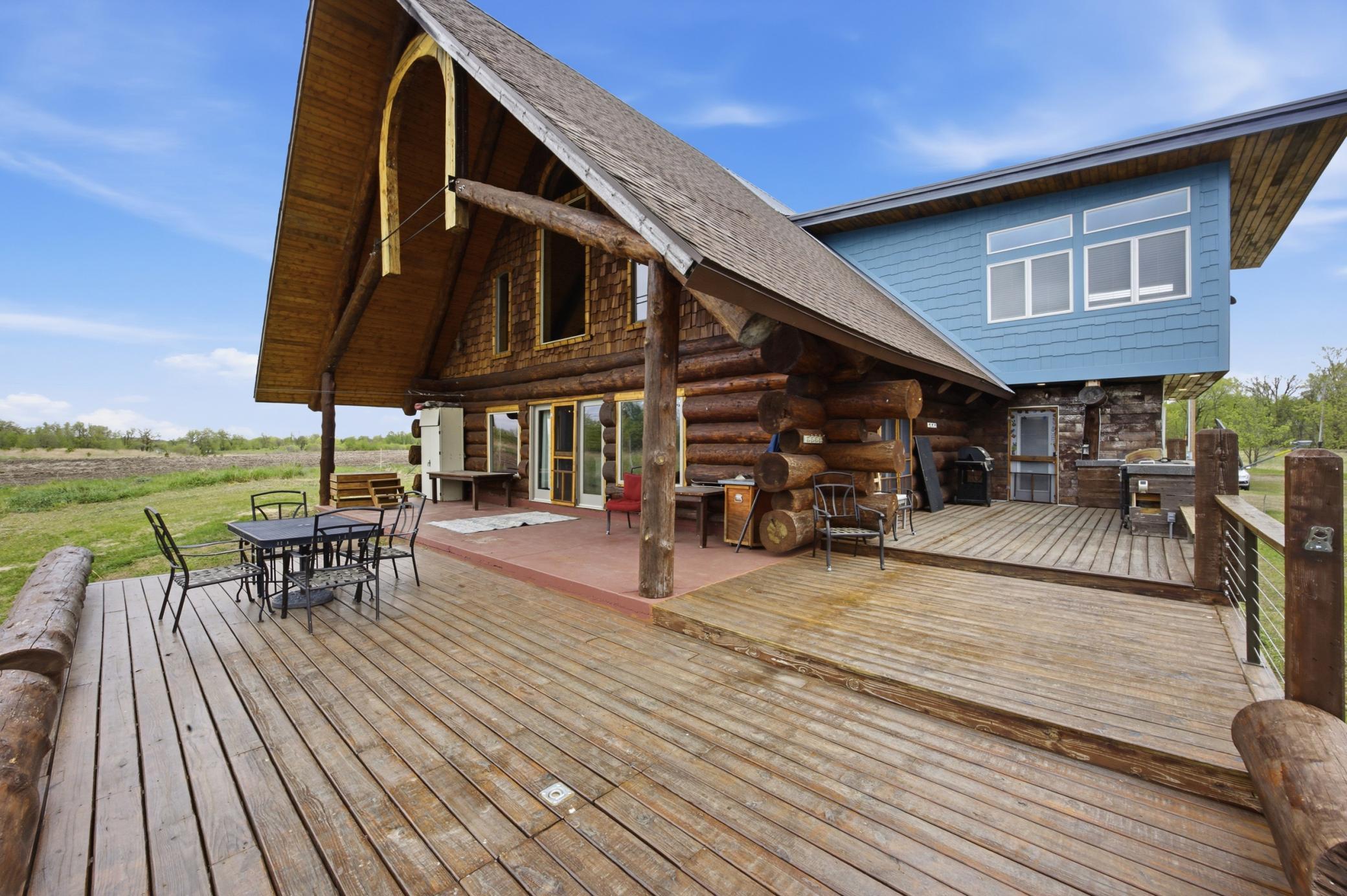 main property photo 24
