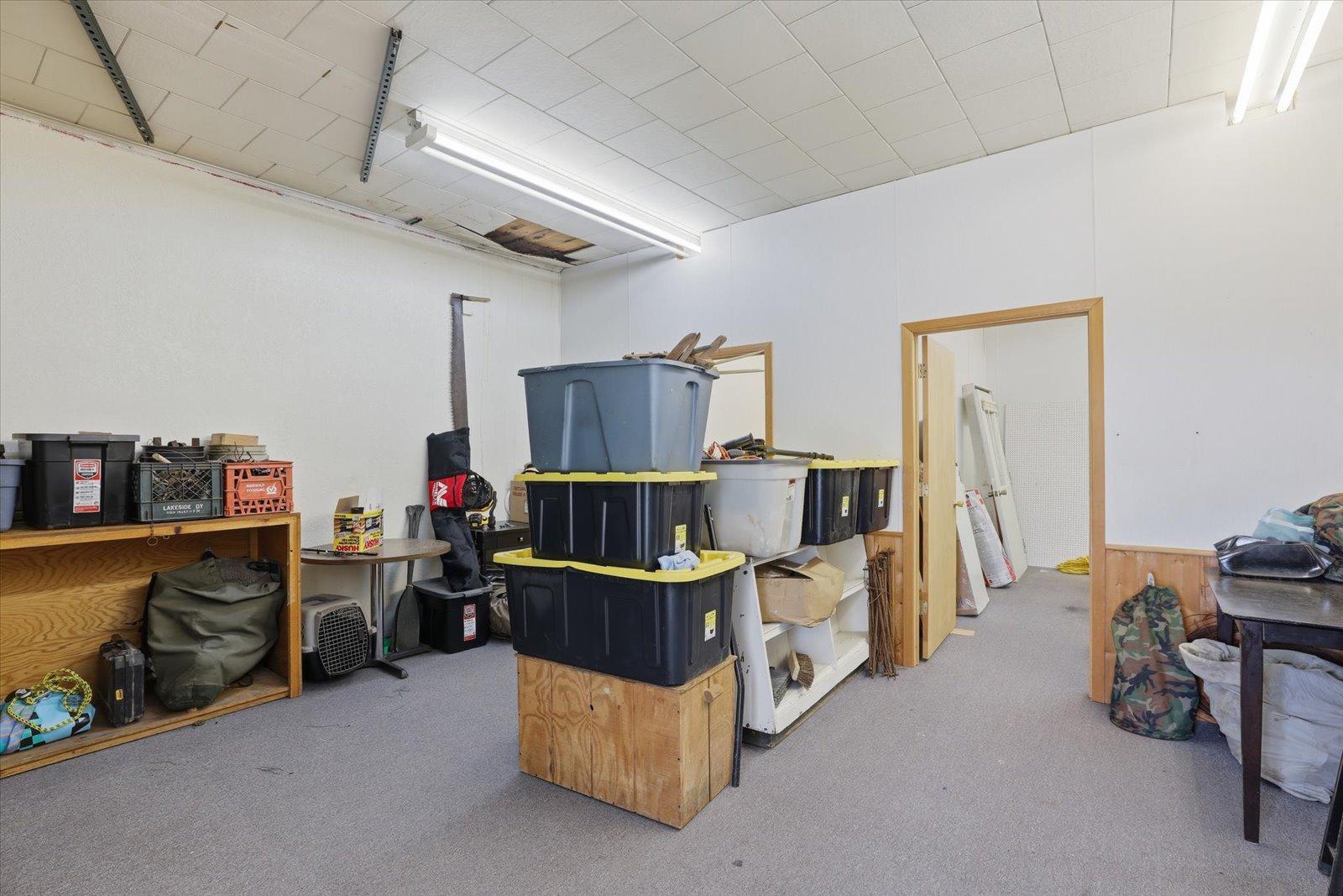 main property photo 36