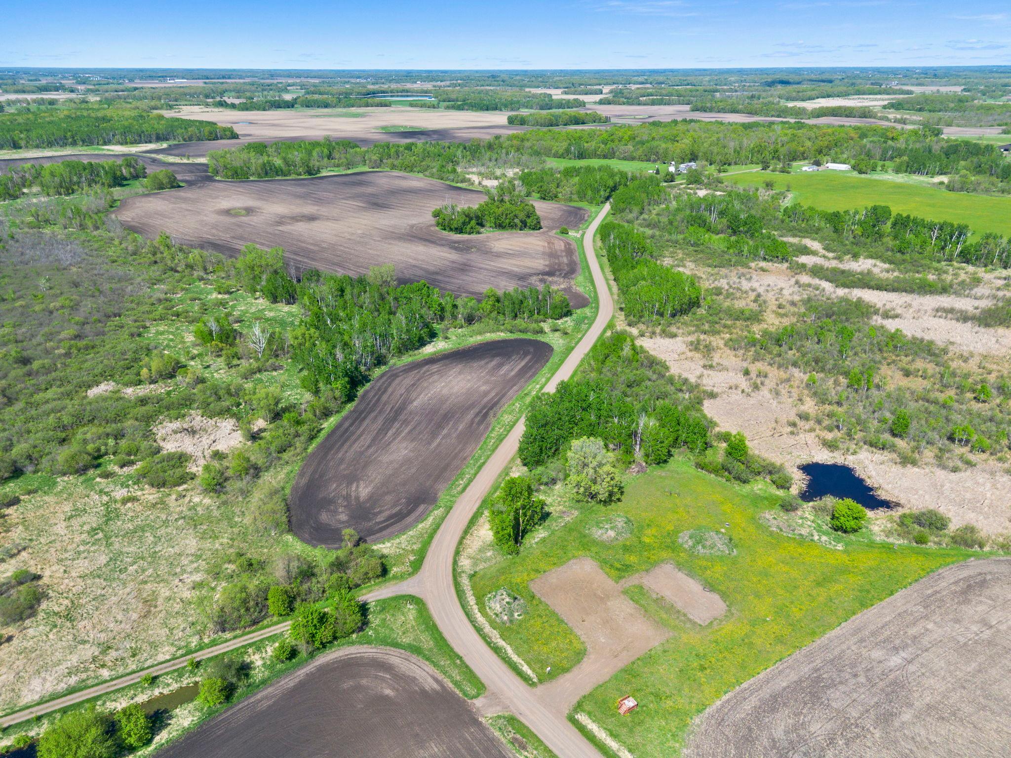 main property photo 14