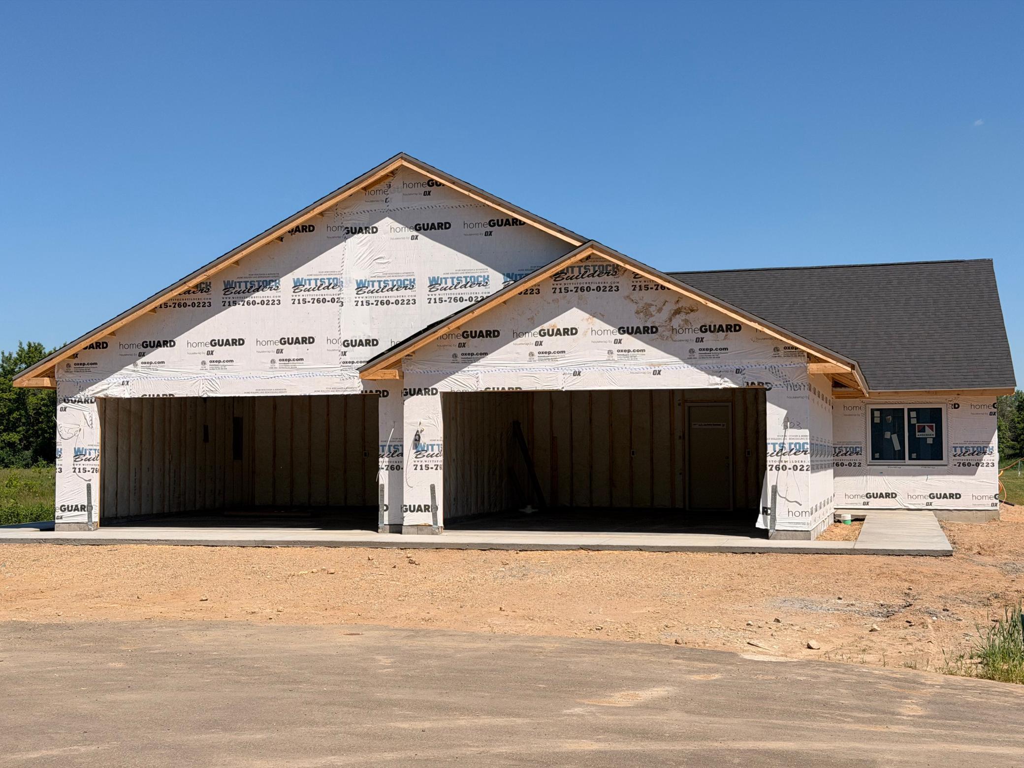 main property photo 16