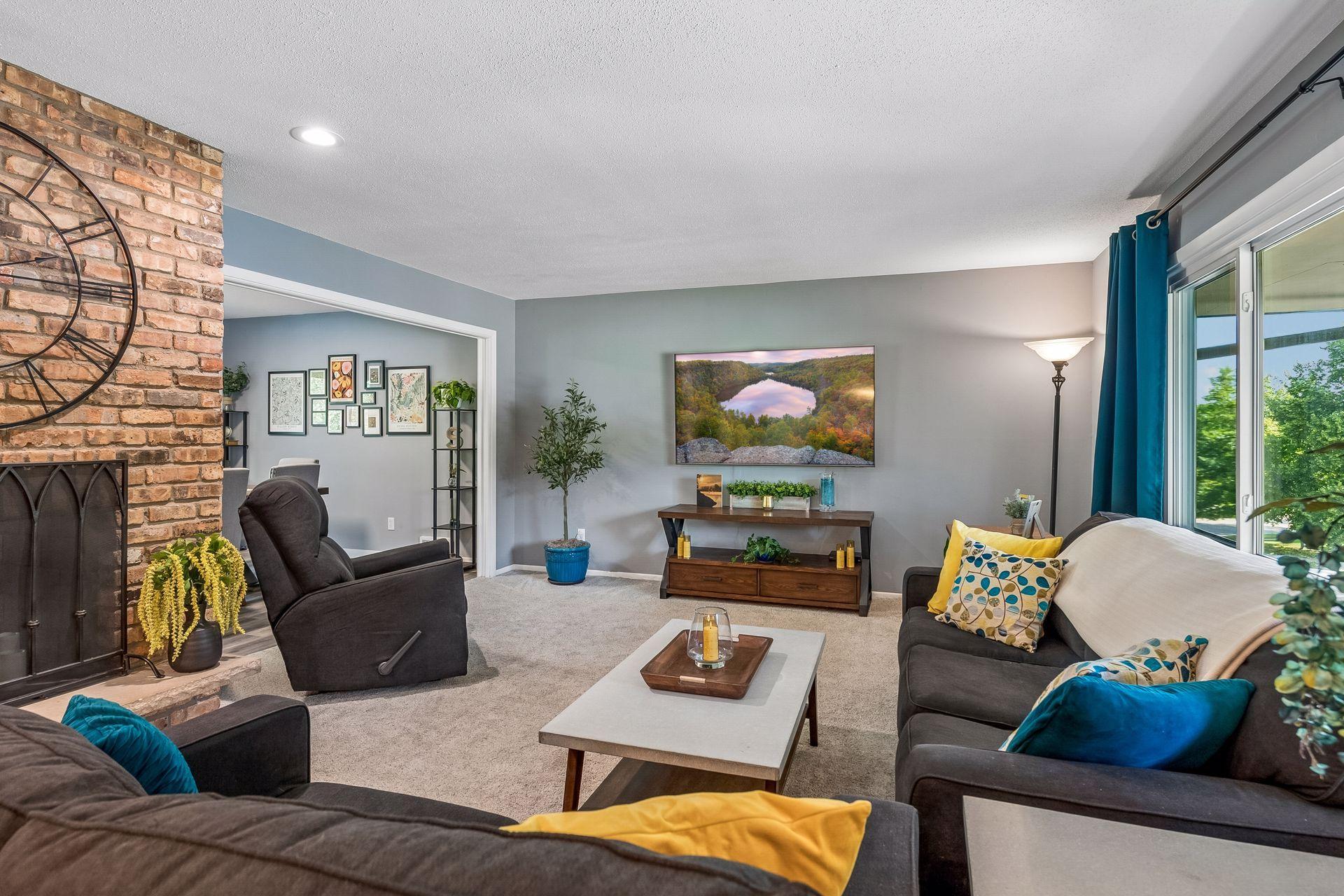 main property photo 12