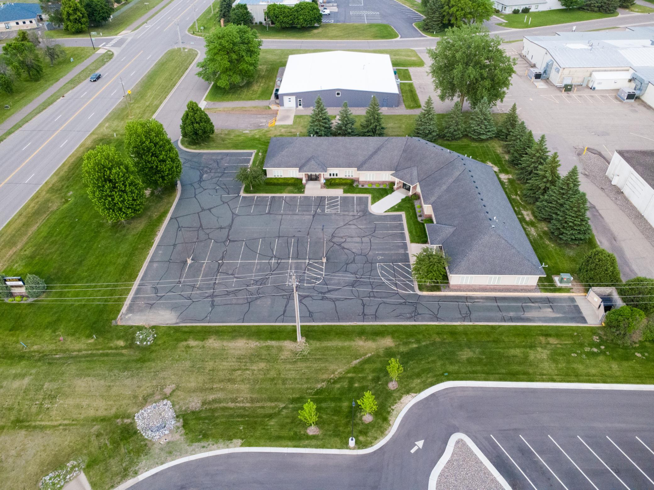 main property photo 13