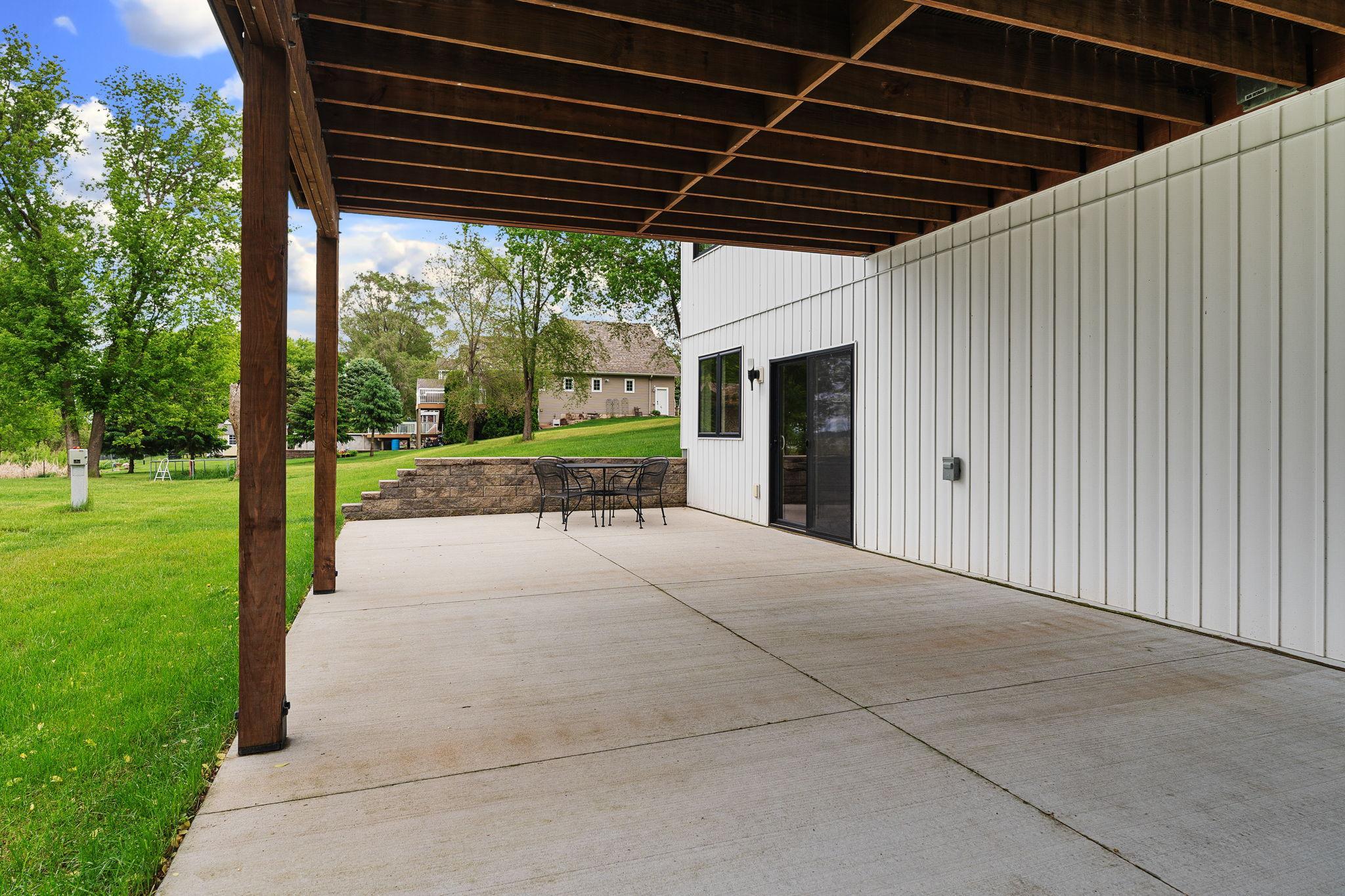 main property photo 49