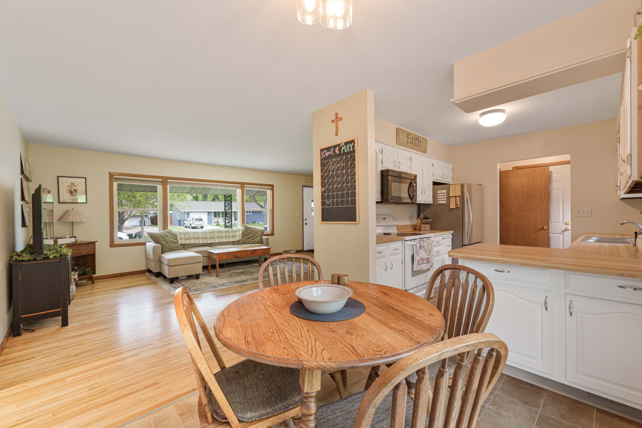 main property photo 7