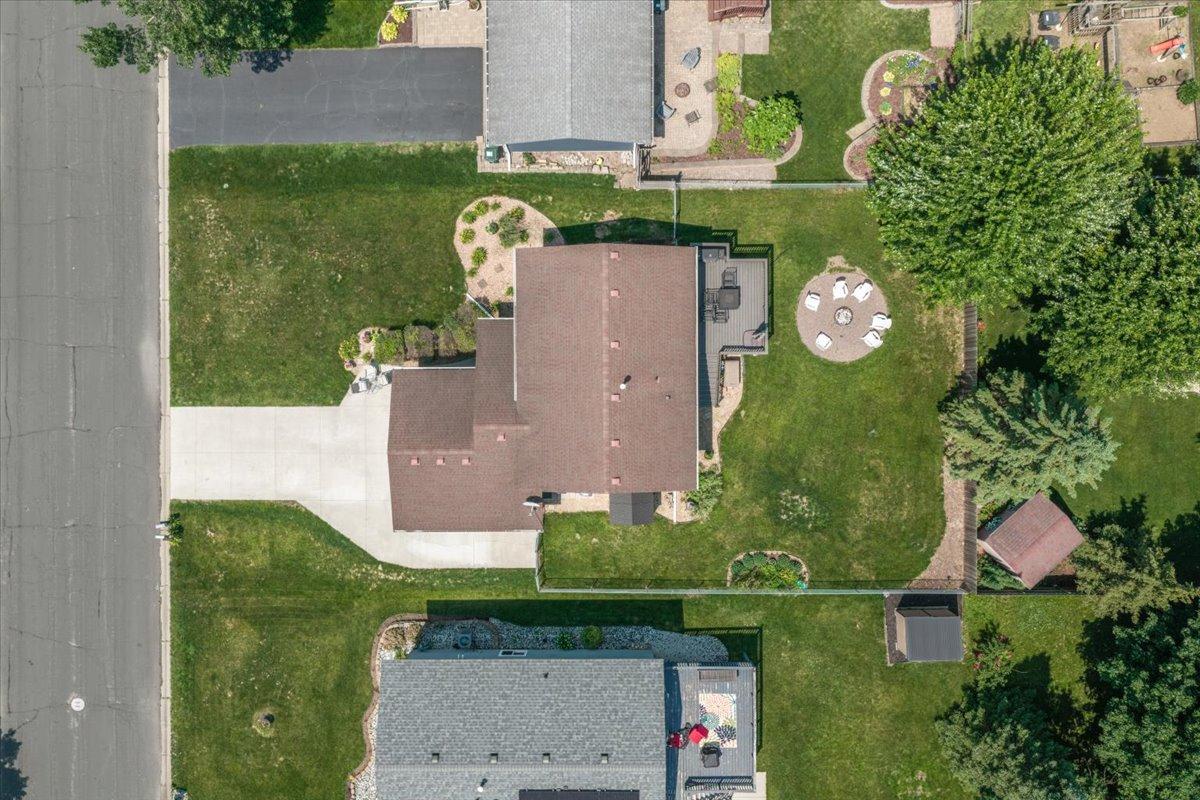 main property photo 50