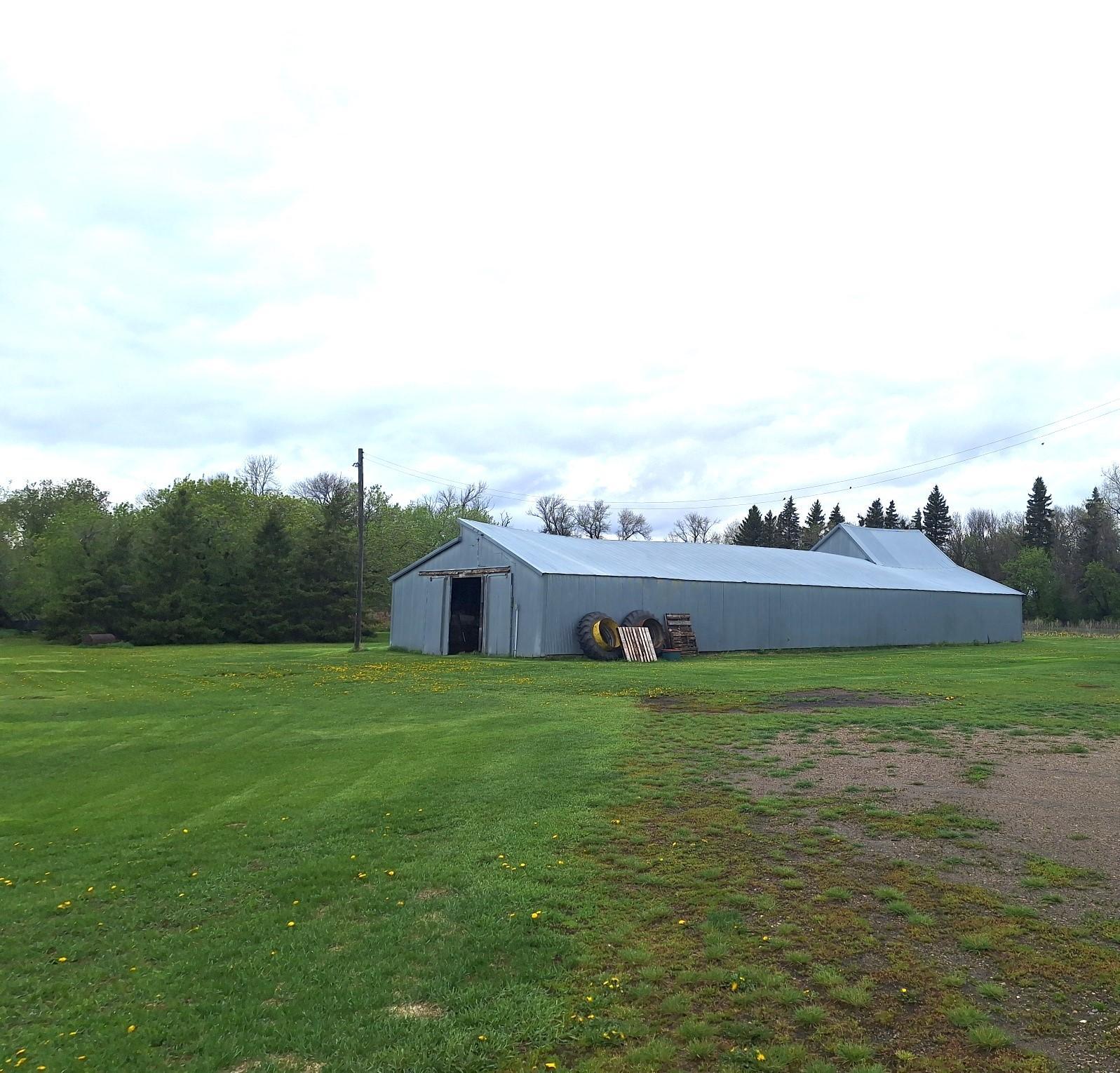 main property photo 17