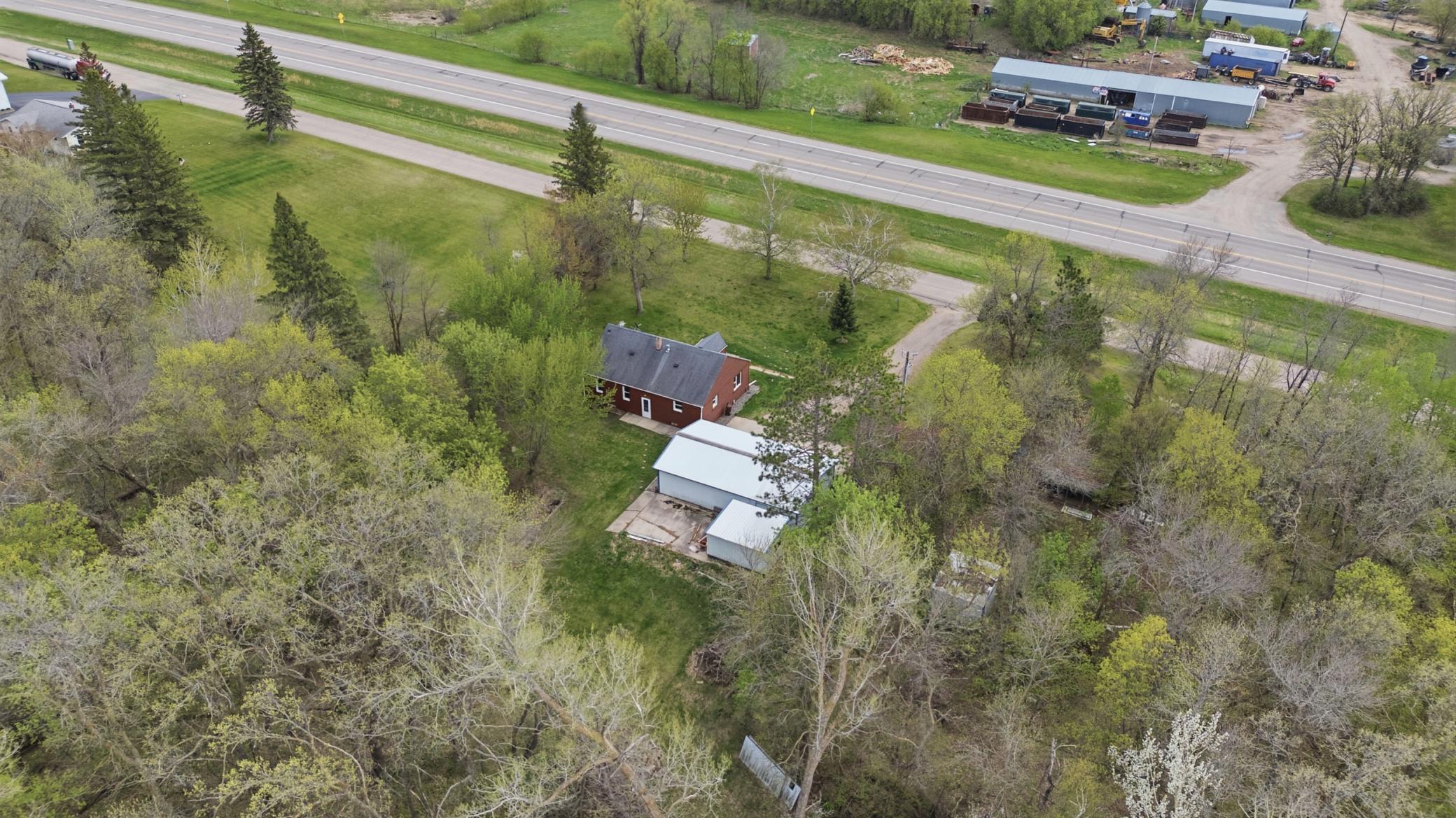 main property photo 27