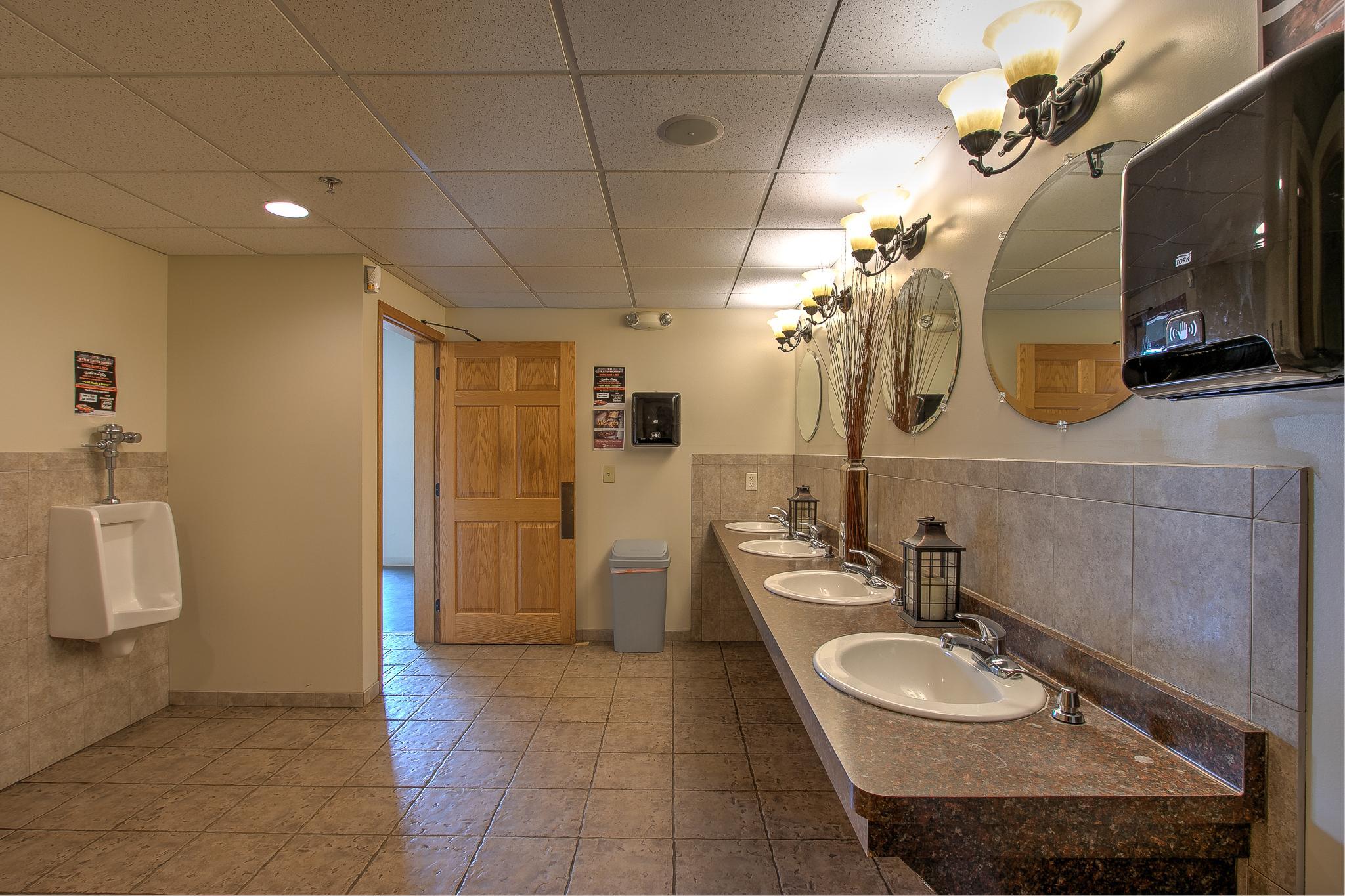 main property photo 20
