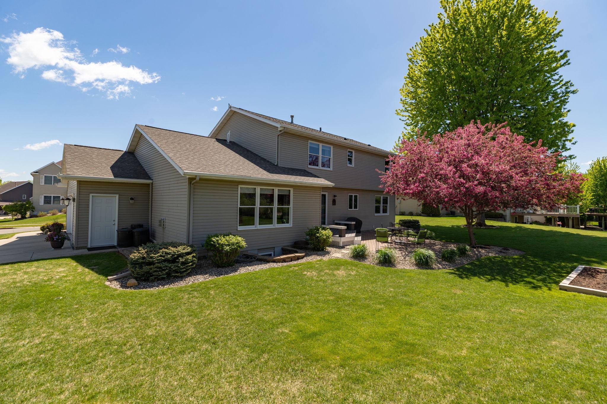 main property photo 45