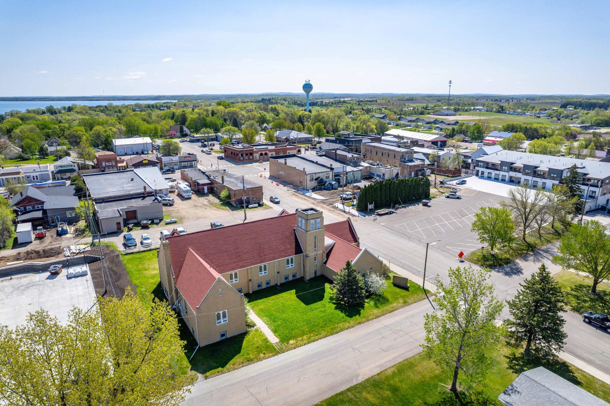 main property photo 4