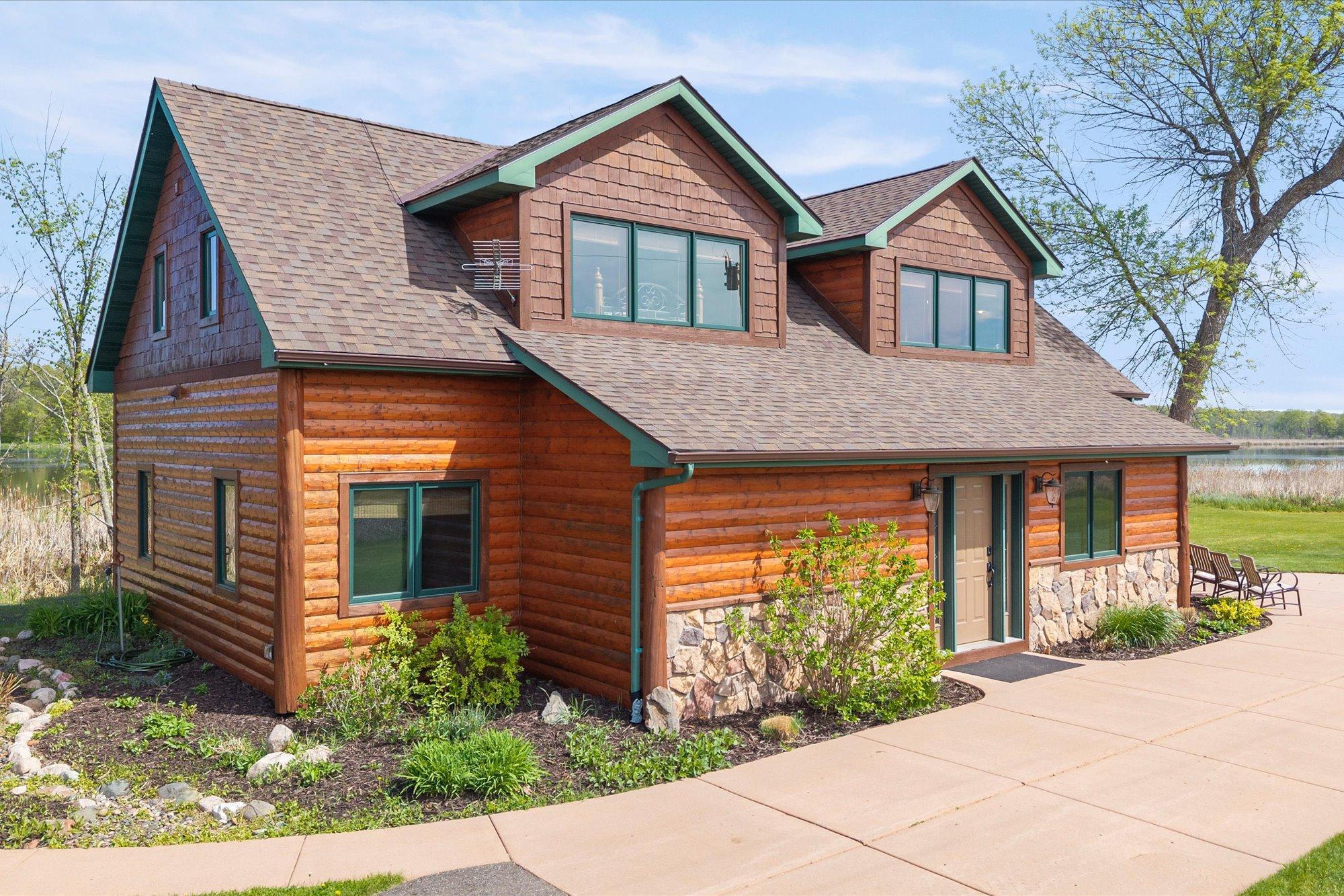 main property photo 5