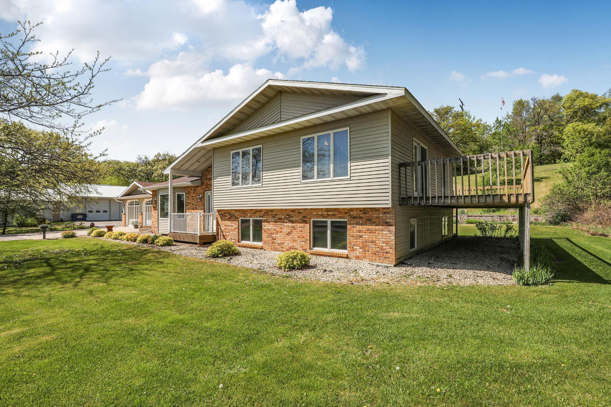 main property photo 44