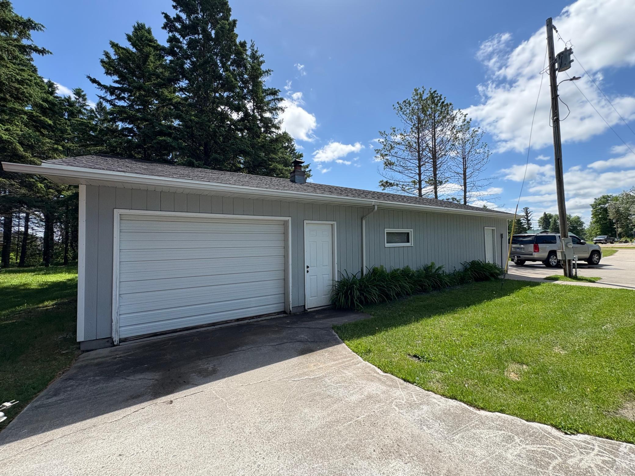 main property photo 61