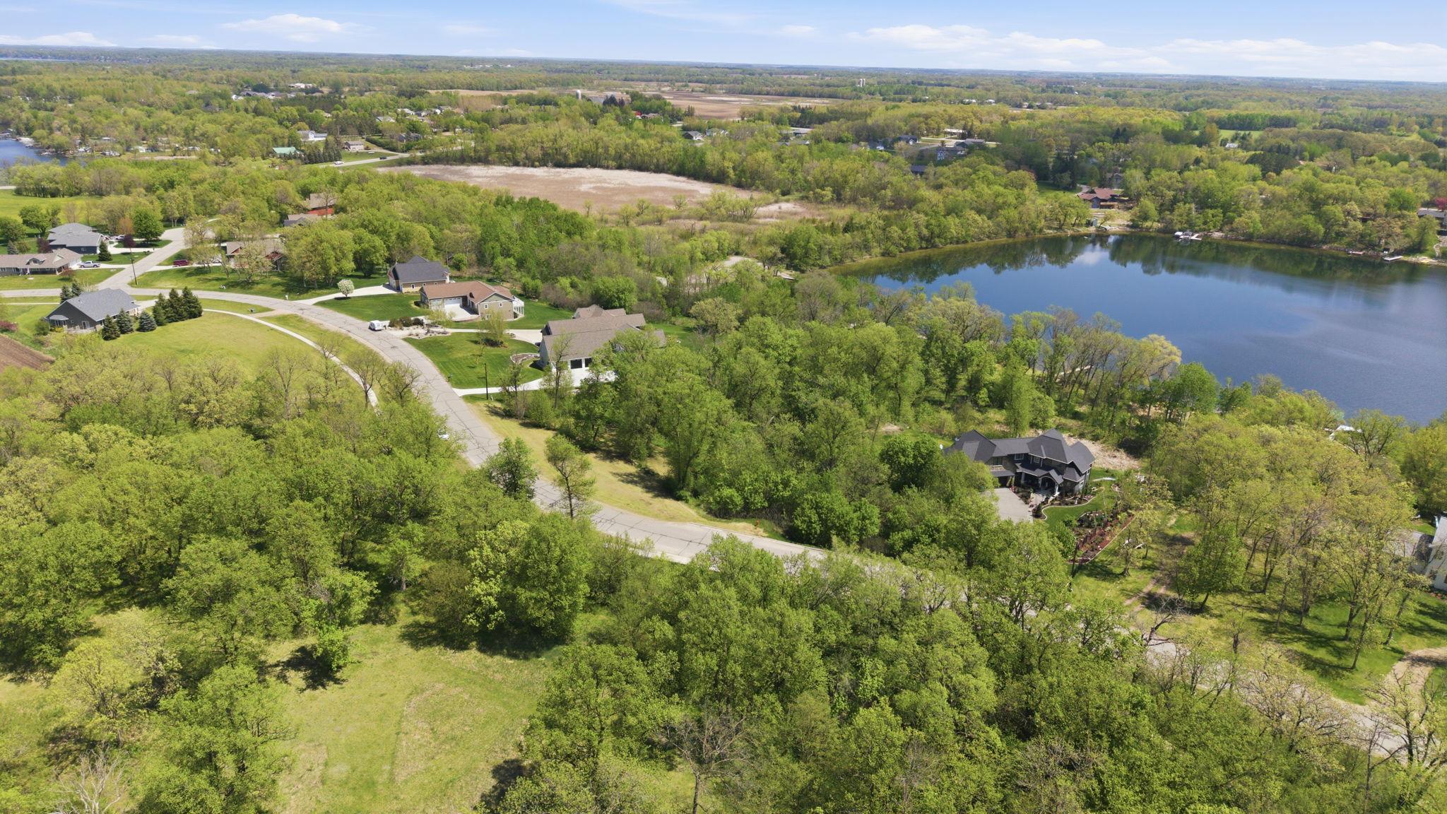 main property photo 29