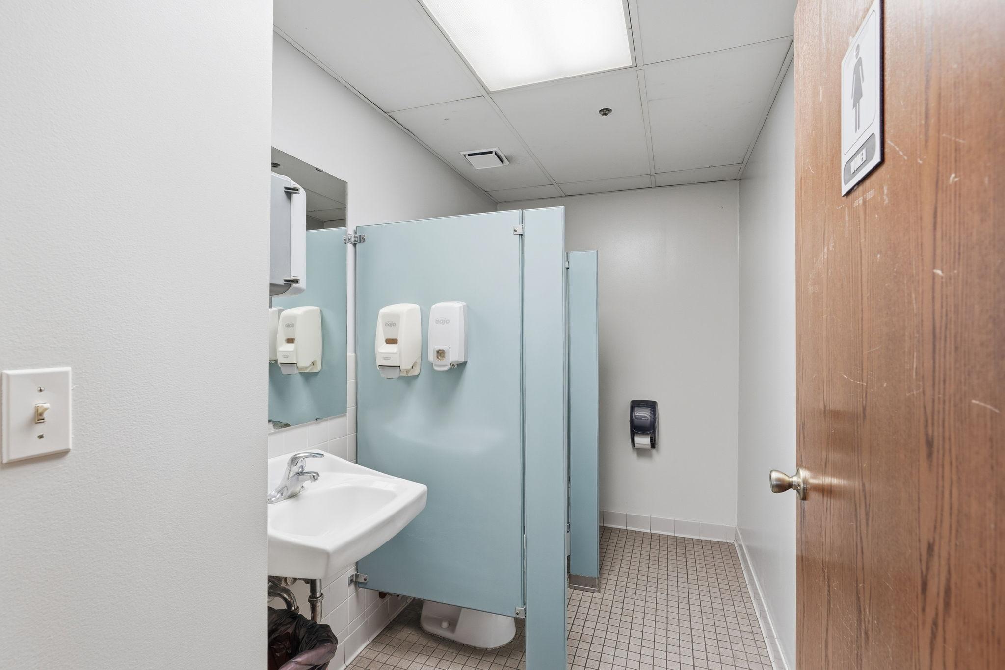 main property photo 62