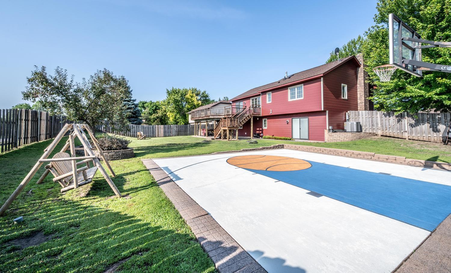 main property photo 37