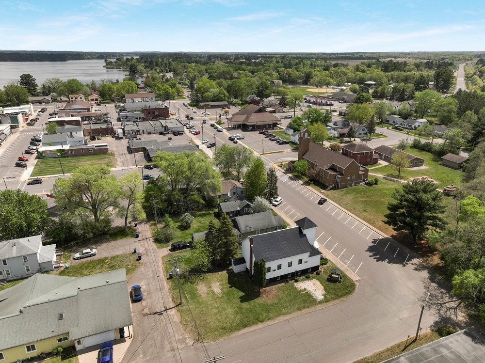 main property photo 38