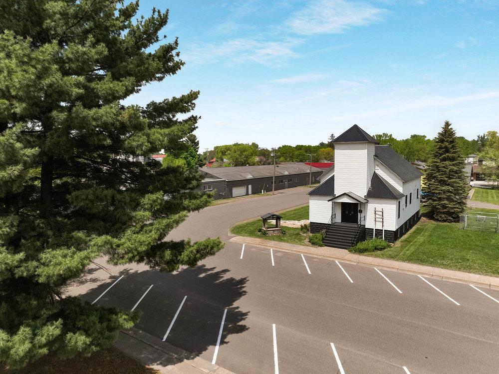 main property photo 4