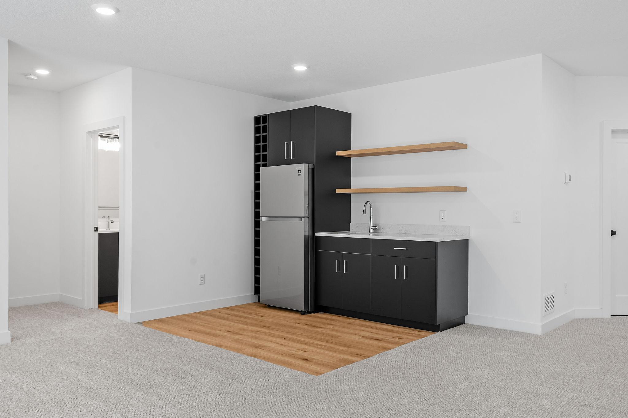 main property photo 66
