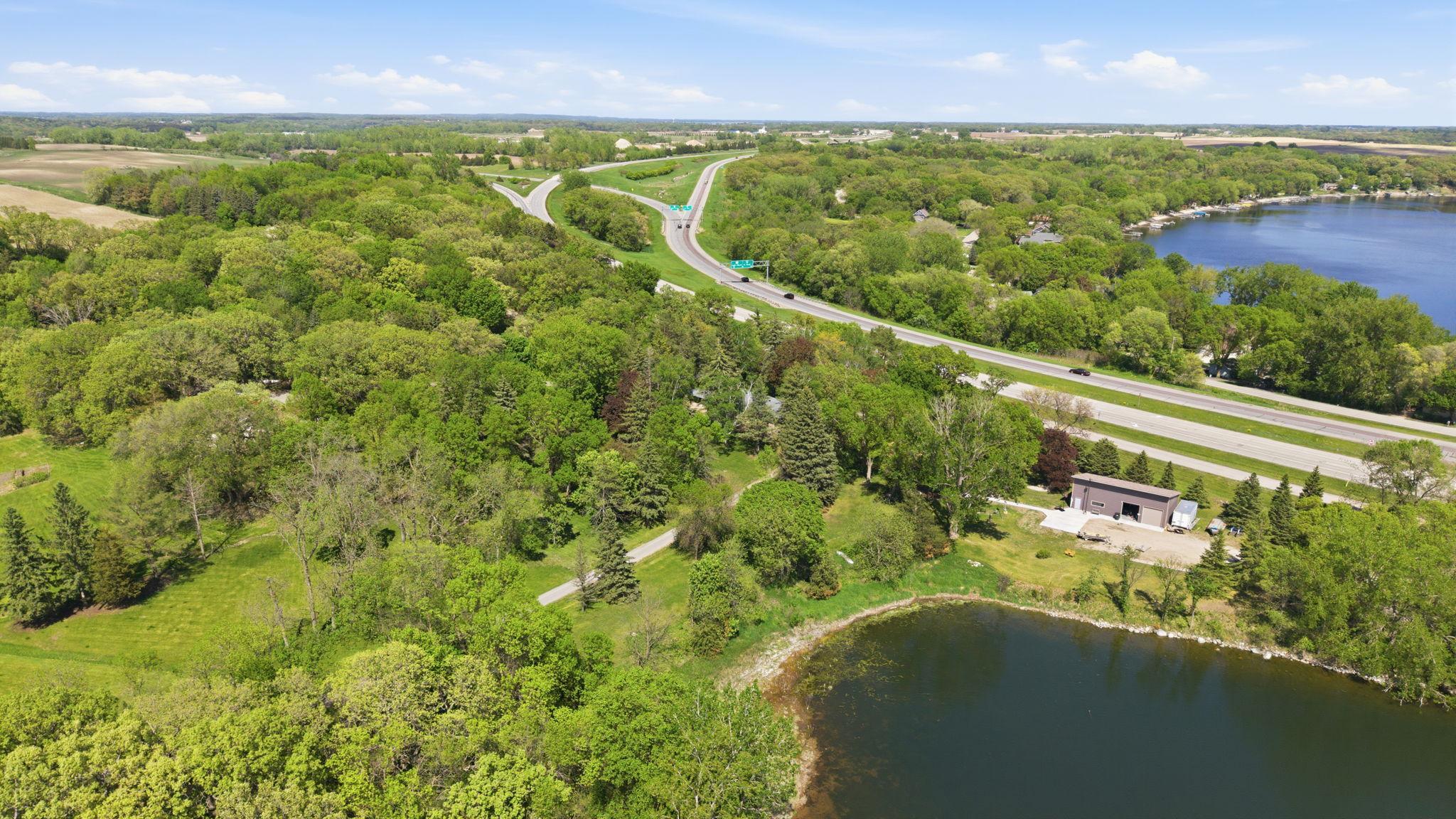 main property photo 41