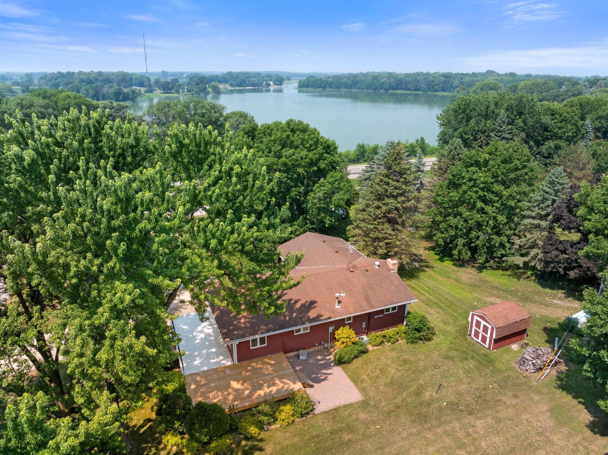 main property photo 50