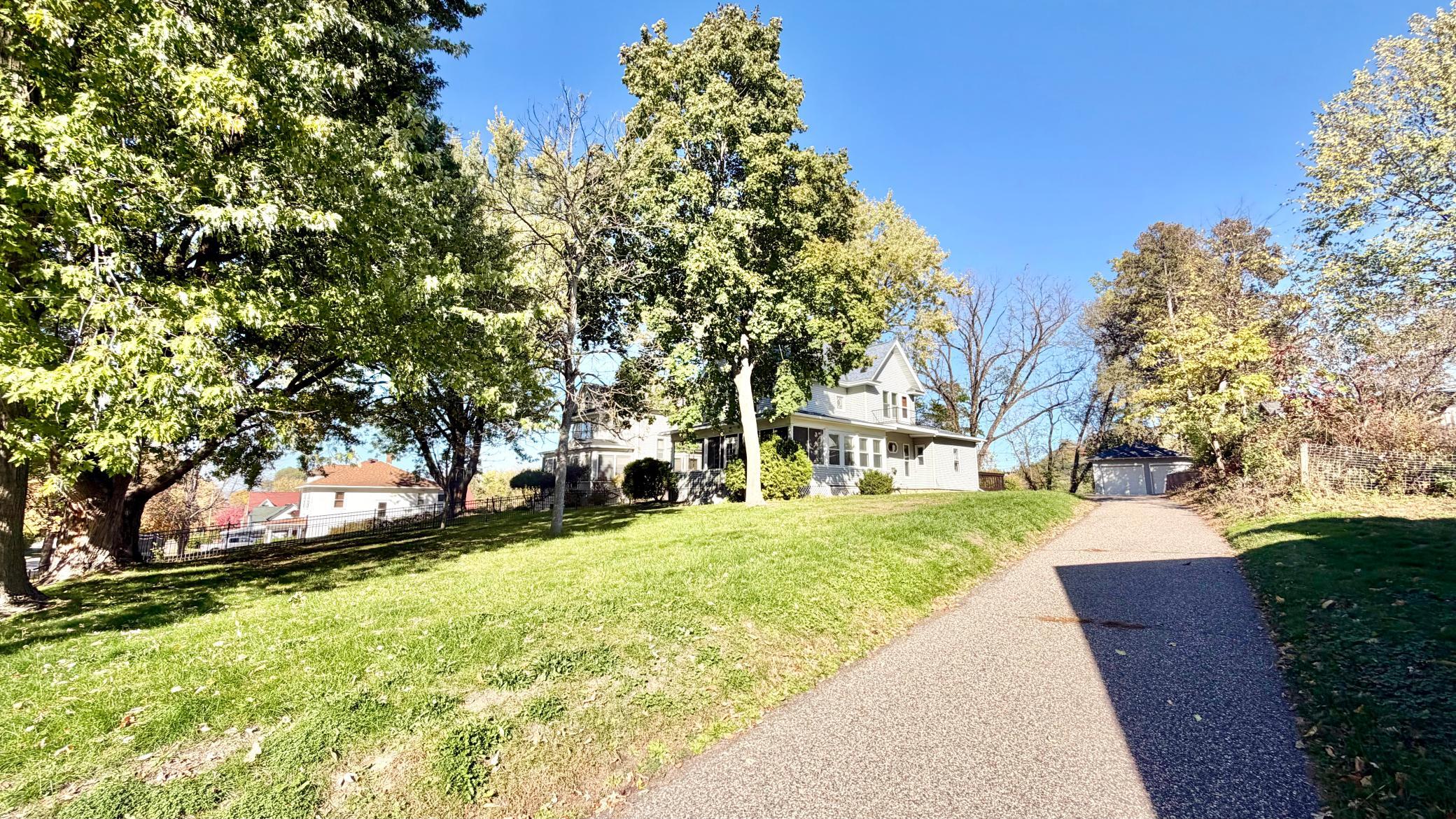 main property photo 59