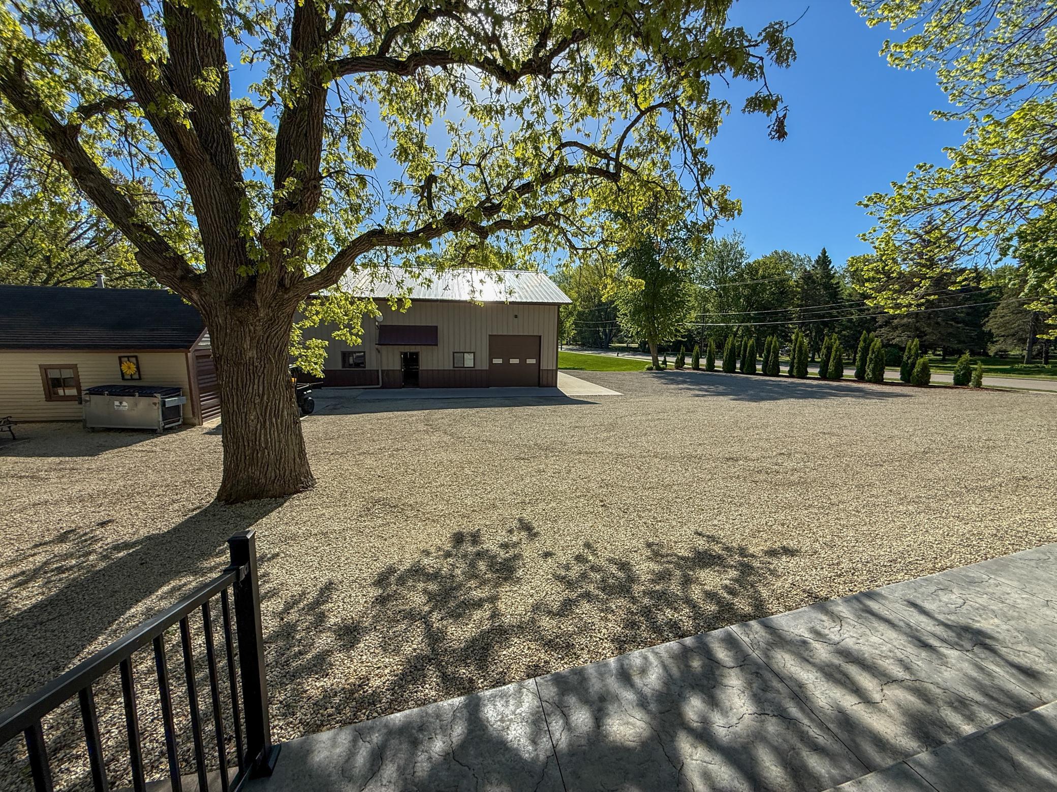 main property photo 26