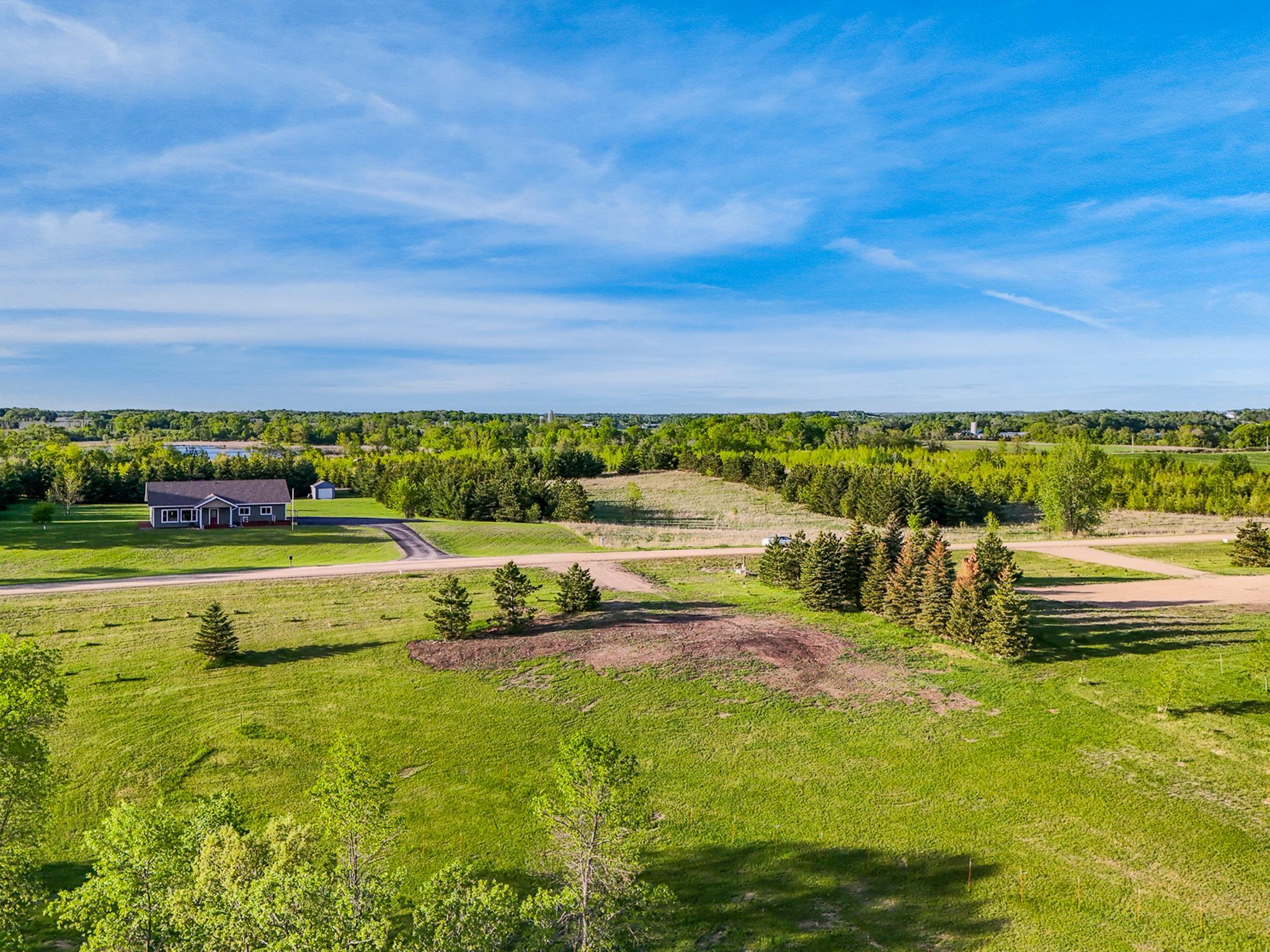 main property photo 6