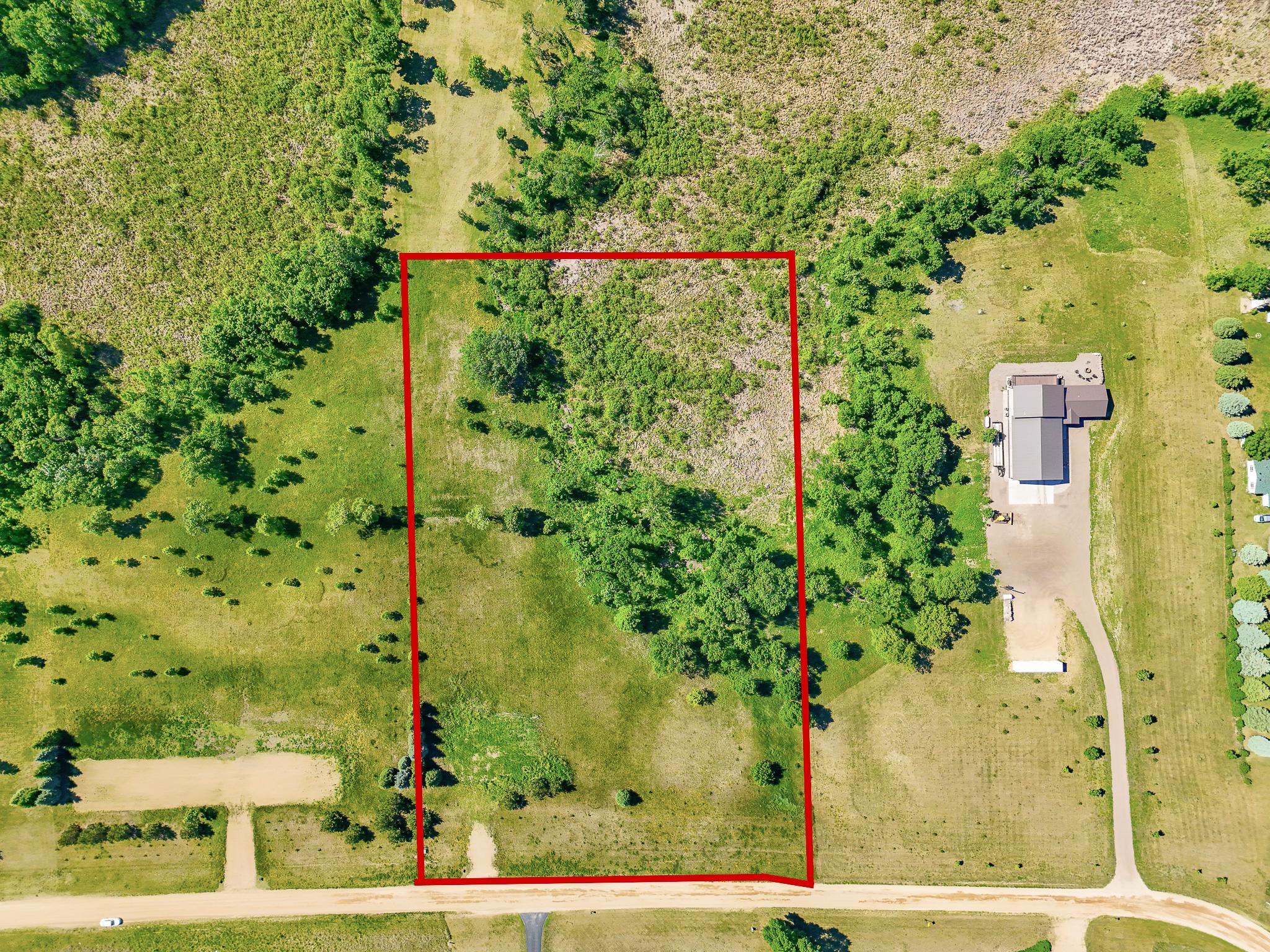 main property photo 9