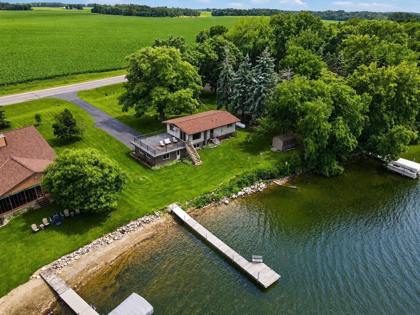 main property photo 33