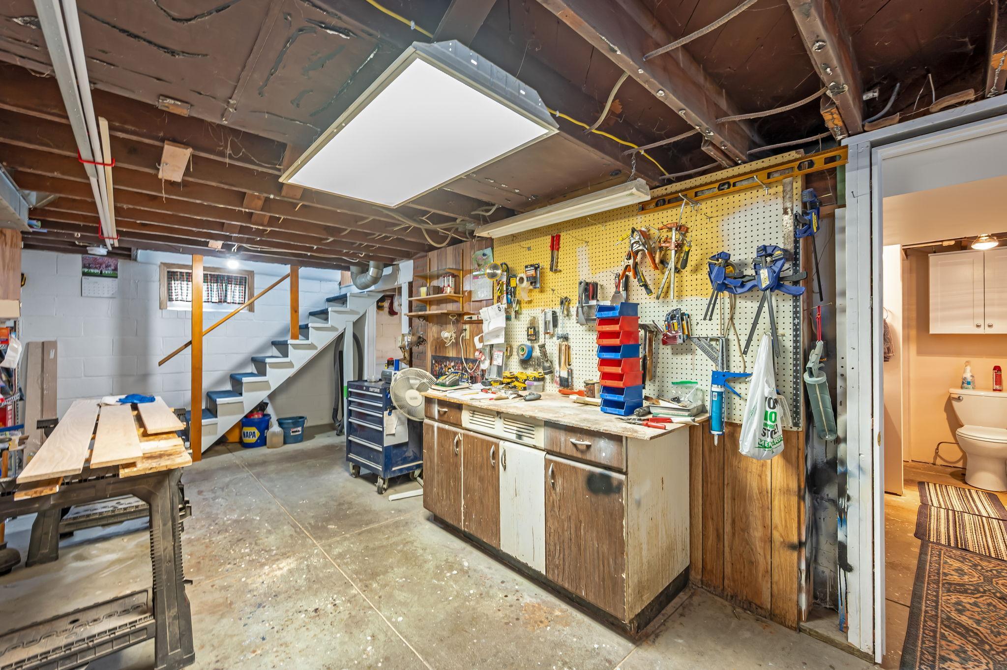 main property photo 19