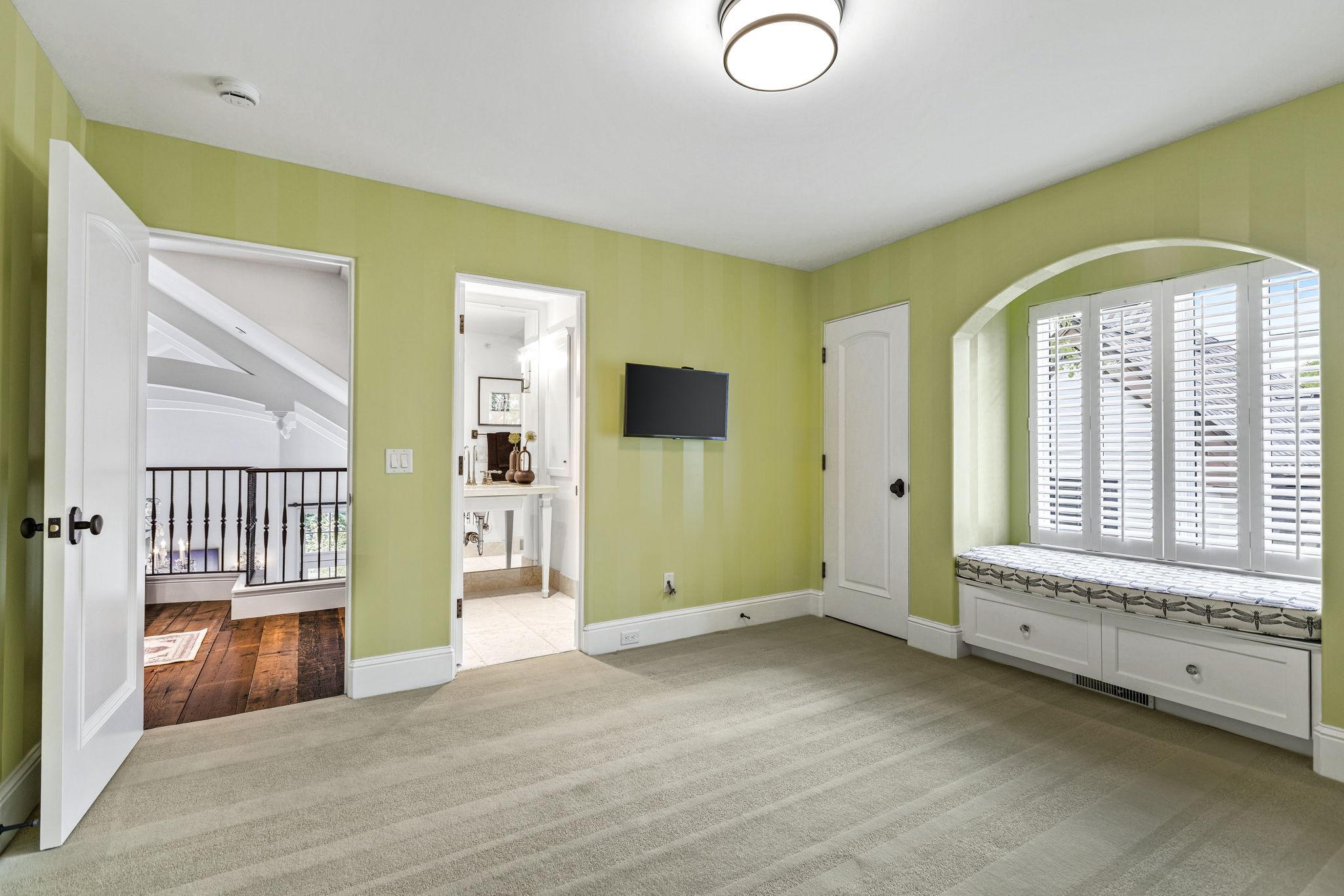main property photo 53