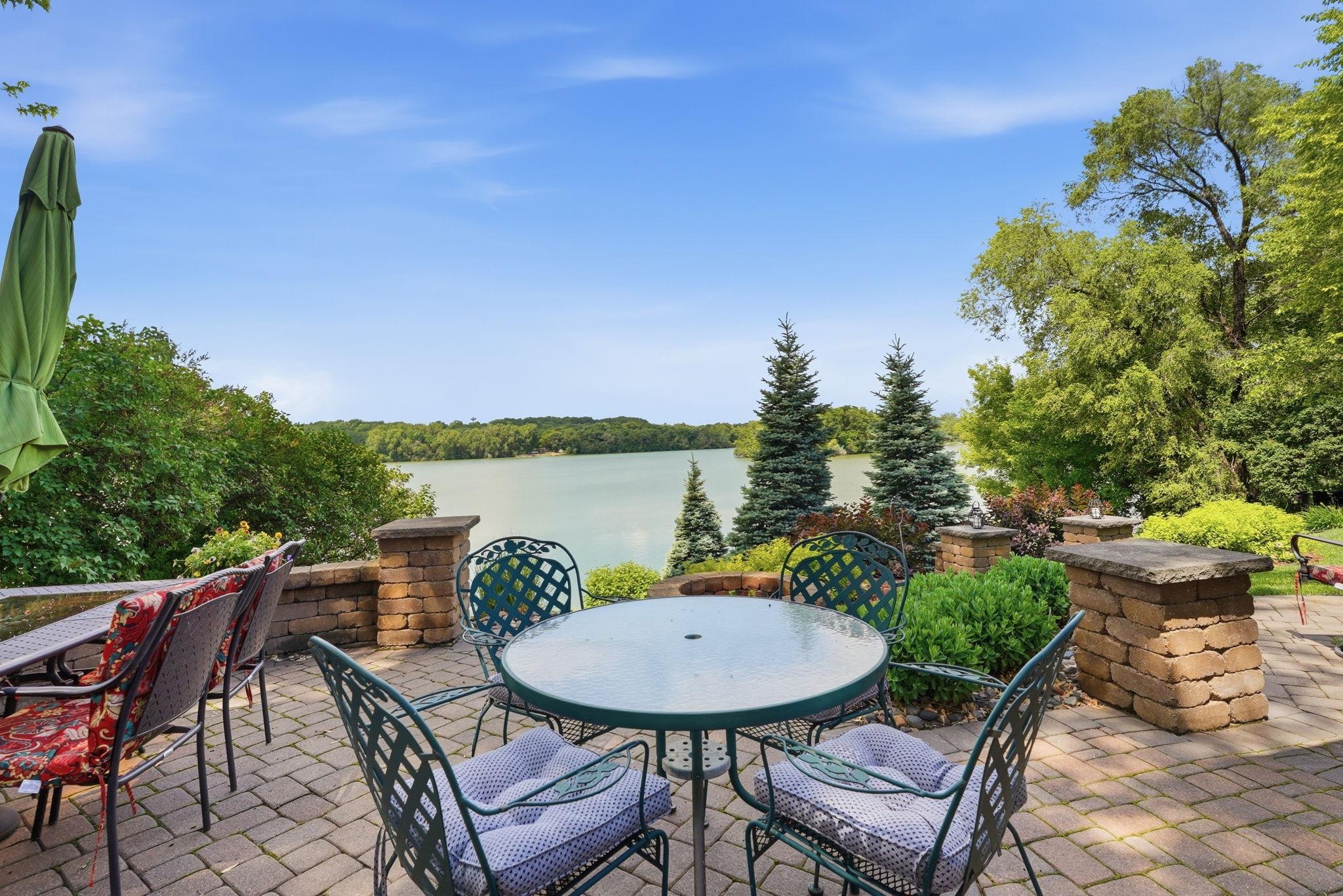 main property photo 33