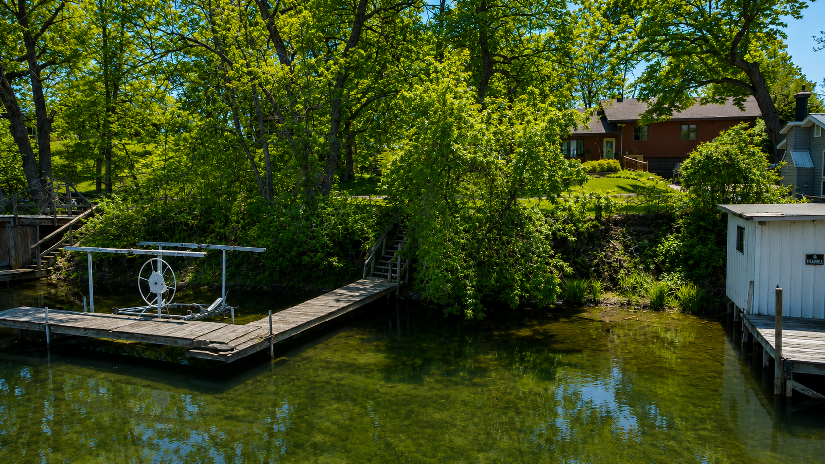 main property photo 37